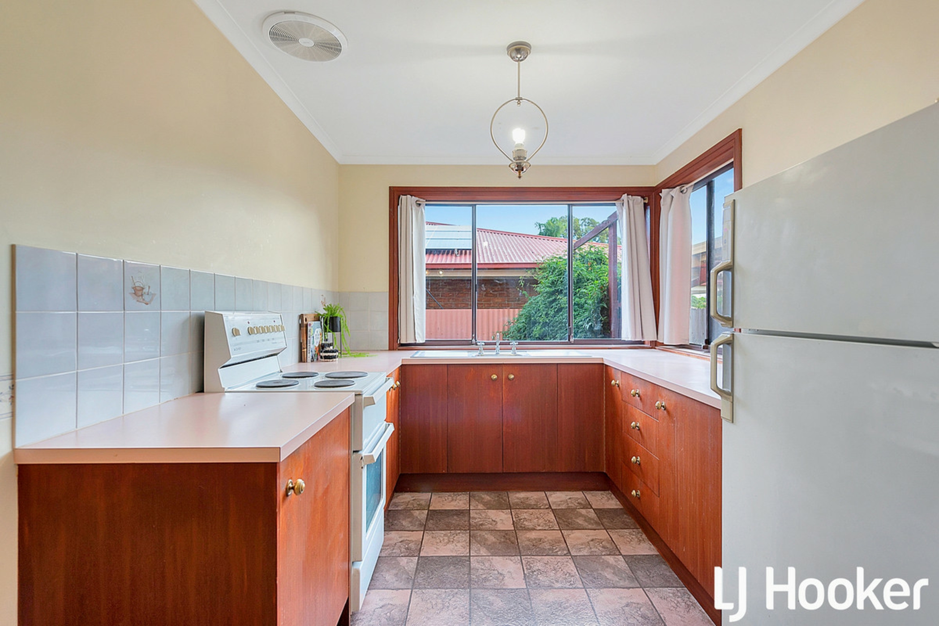 2/30 Iveleary Avenue, SALISBURY EAST