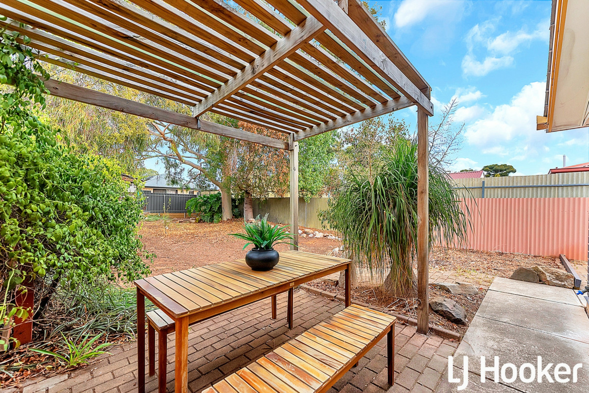 2/30 Iveleary Avenue, SALISBURY EAST