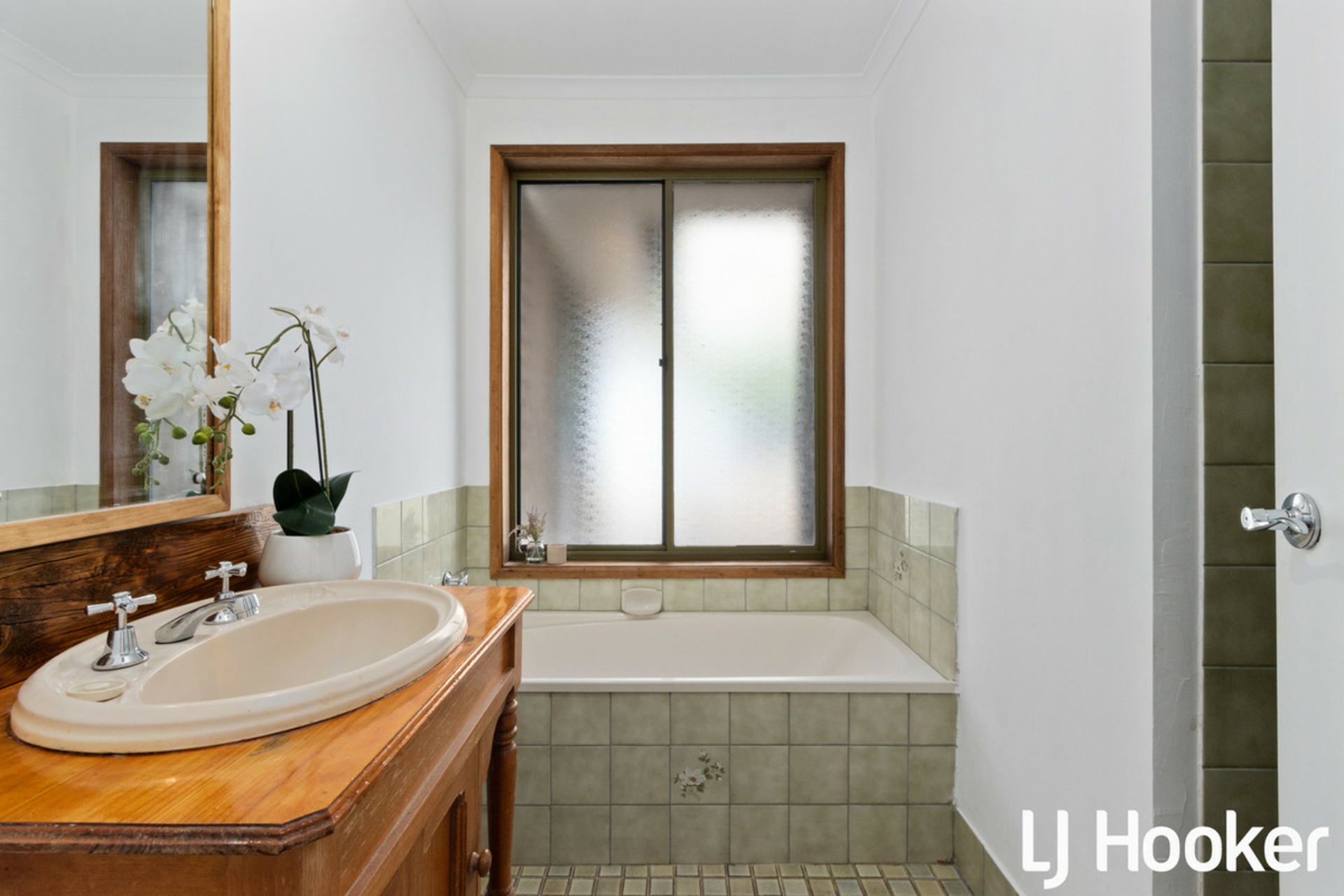 32 Delamere Drive, PARALOWIE