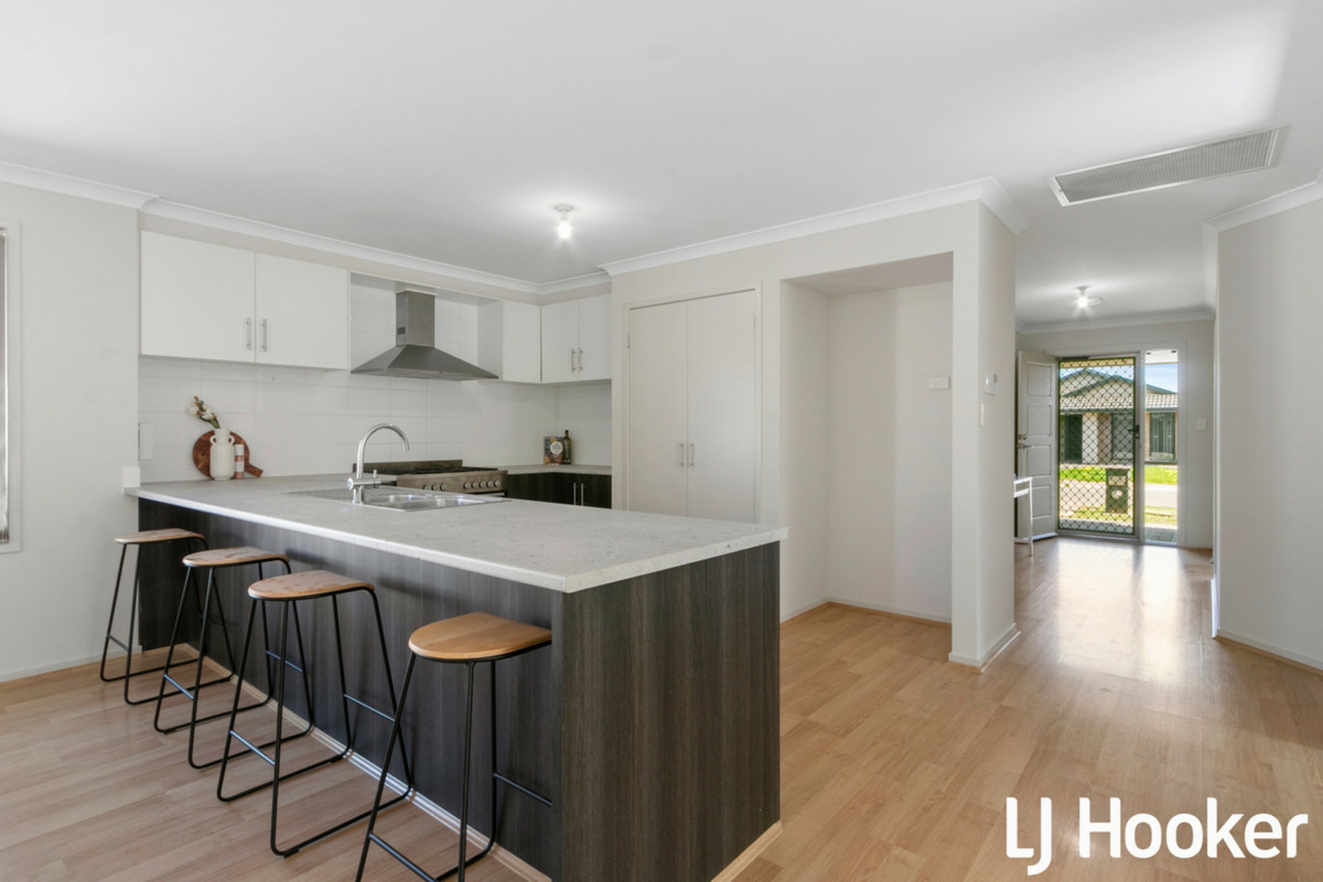 18 Nybo Court, MUNNO PARA WEST