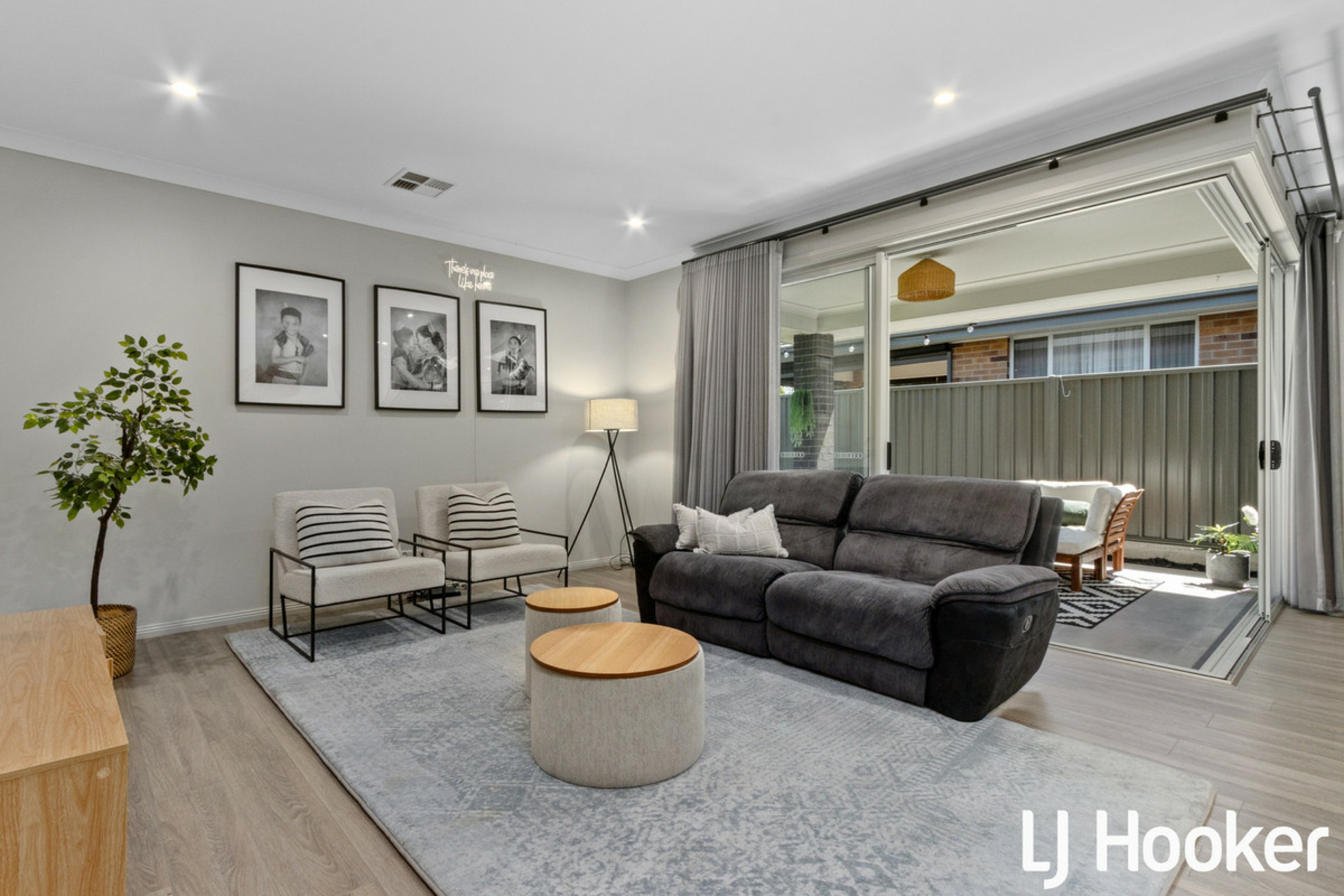 10 Chifley Avenue, HOPE VALLEY