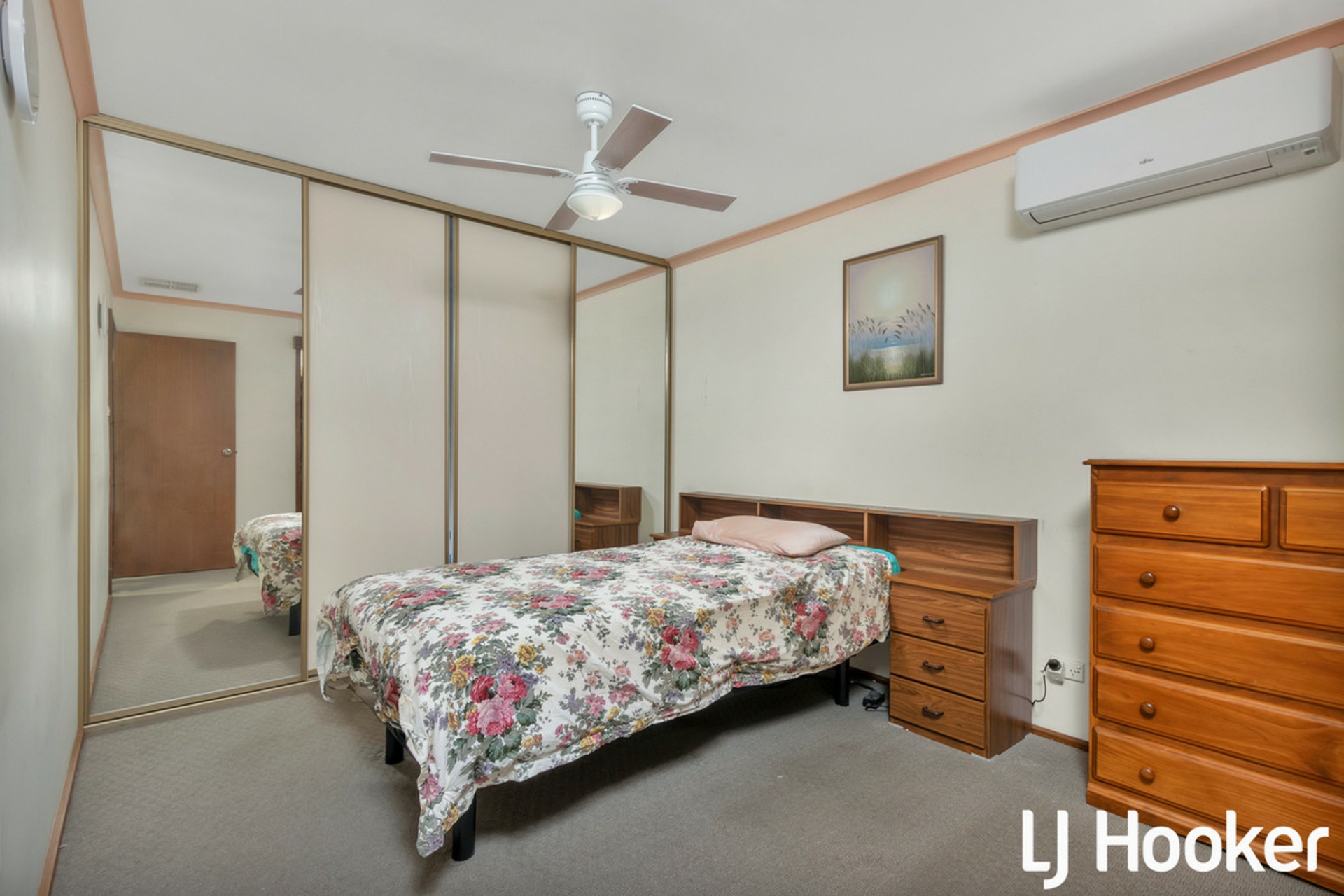 169 Casuarina Crescent, Hillier Park, HILLIER