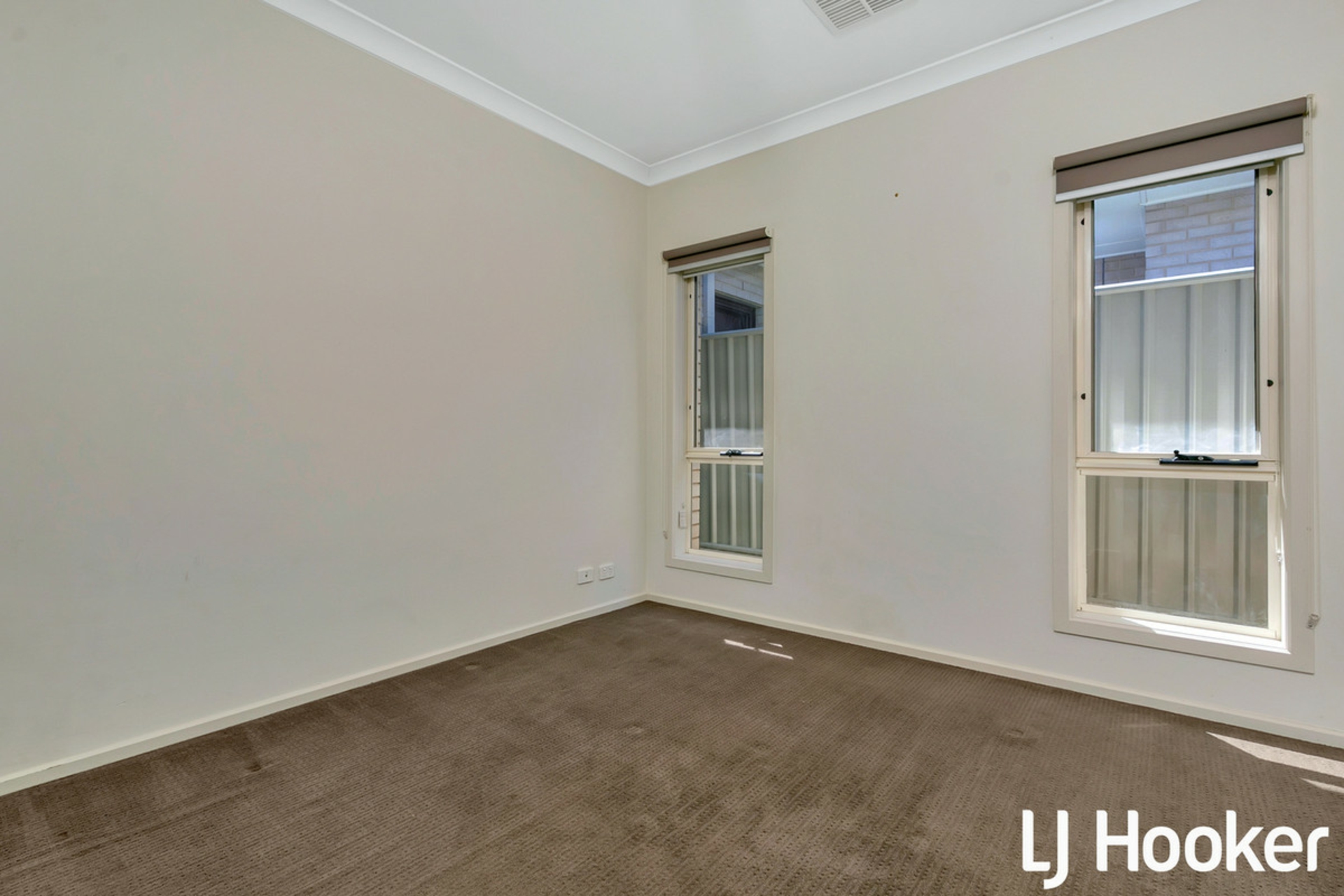 6 Isaacs Way, EVANSTON SOUTH