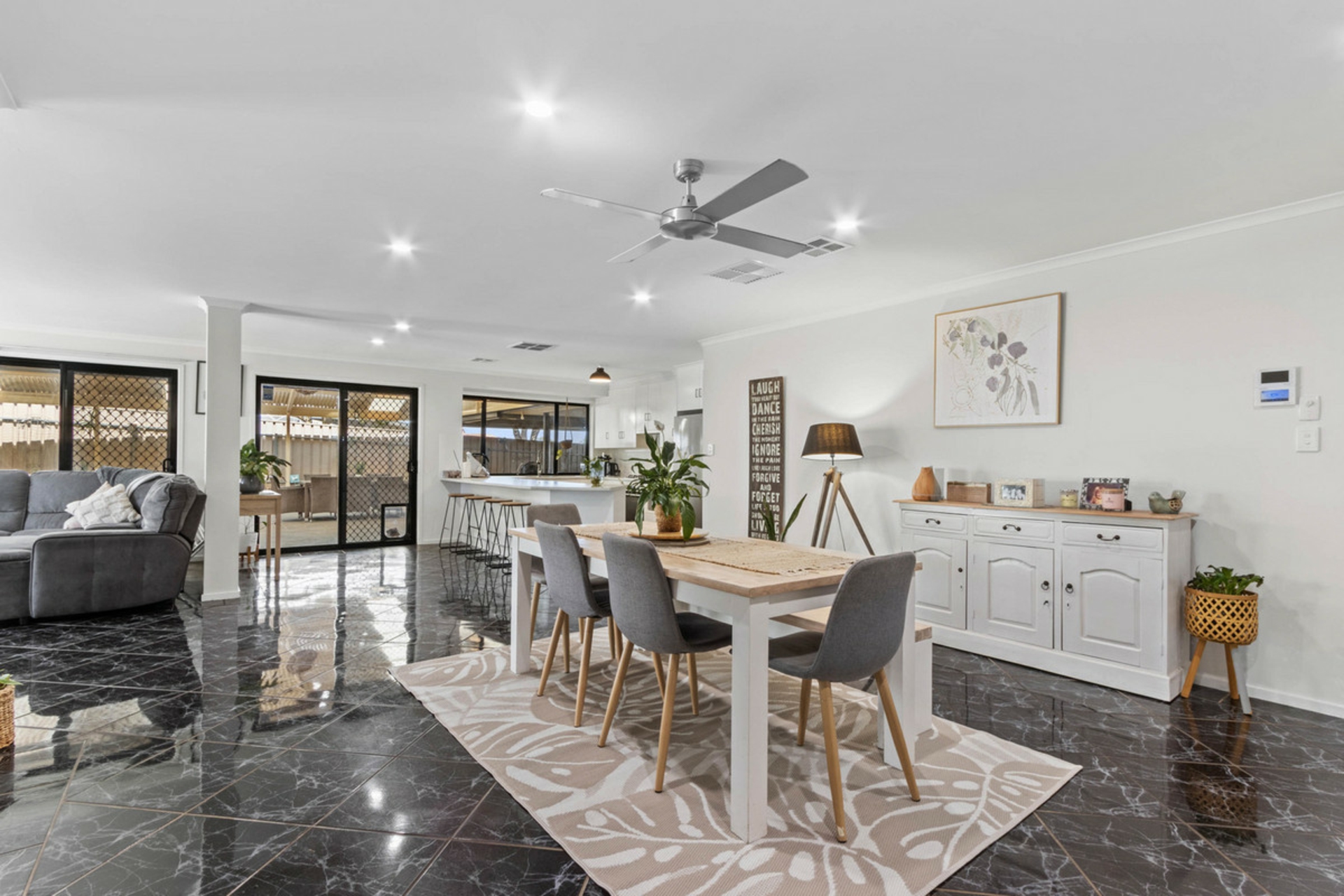 39 Gleeson Grove, EVANSTON PARK