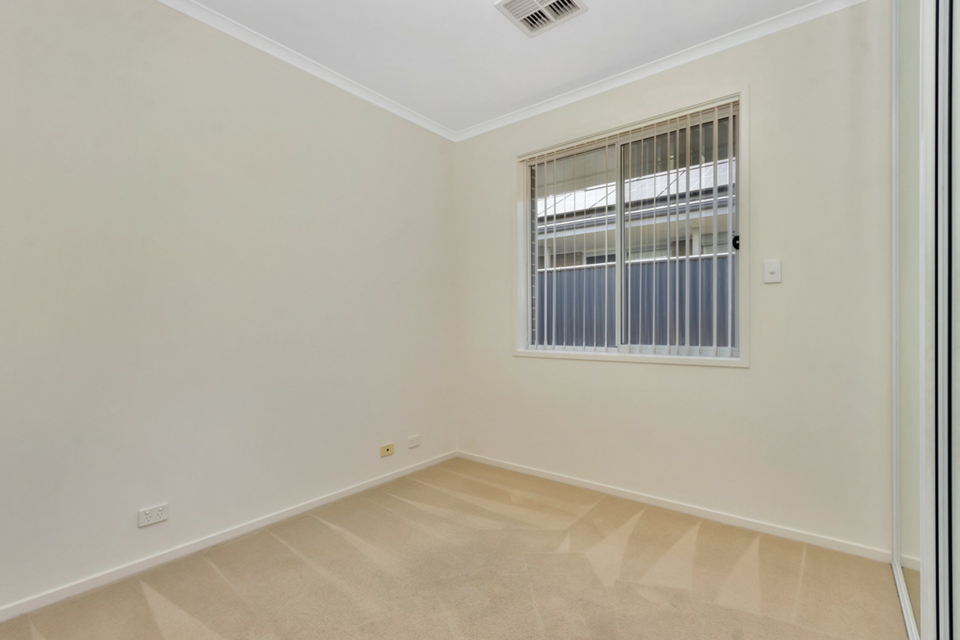 11 Edwin Street, BLAKEVIEW