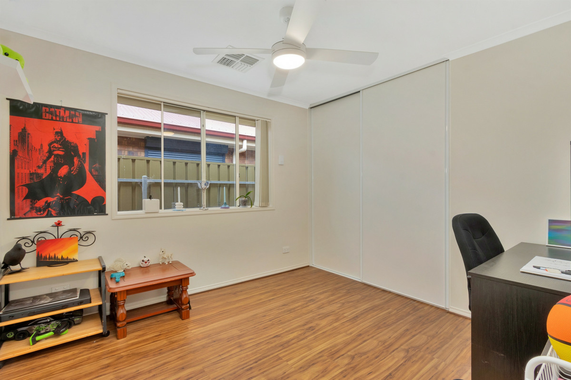 9 Dyson Street, EVANSTON