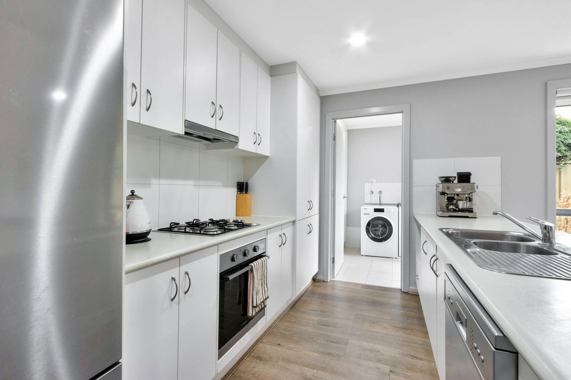 29 Dyson Street, EVANSTON