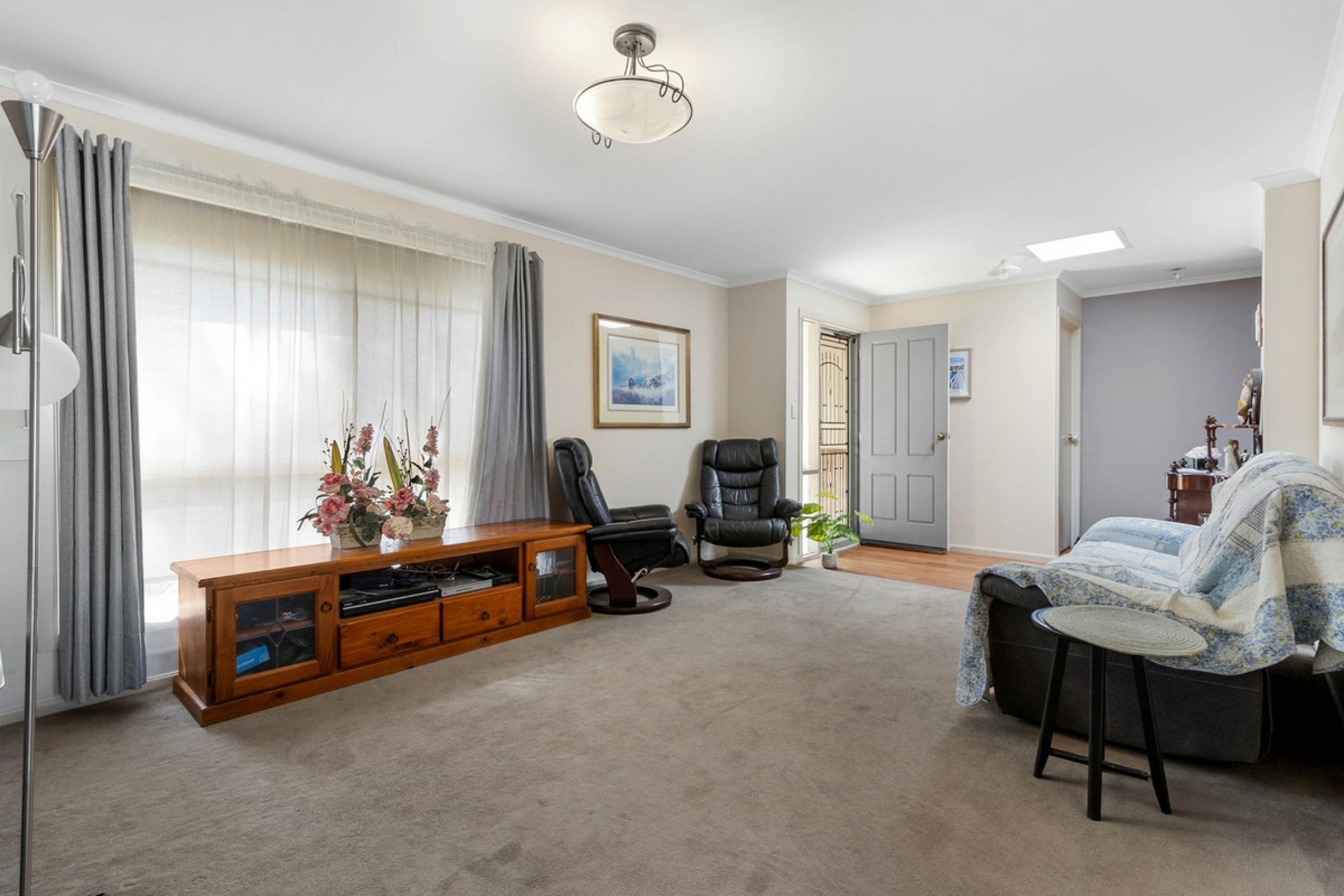 3 Cox Court, EVANSTON