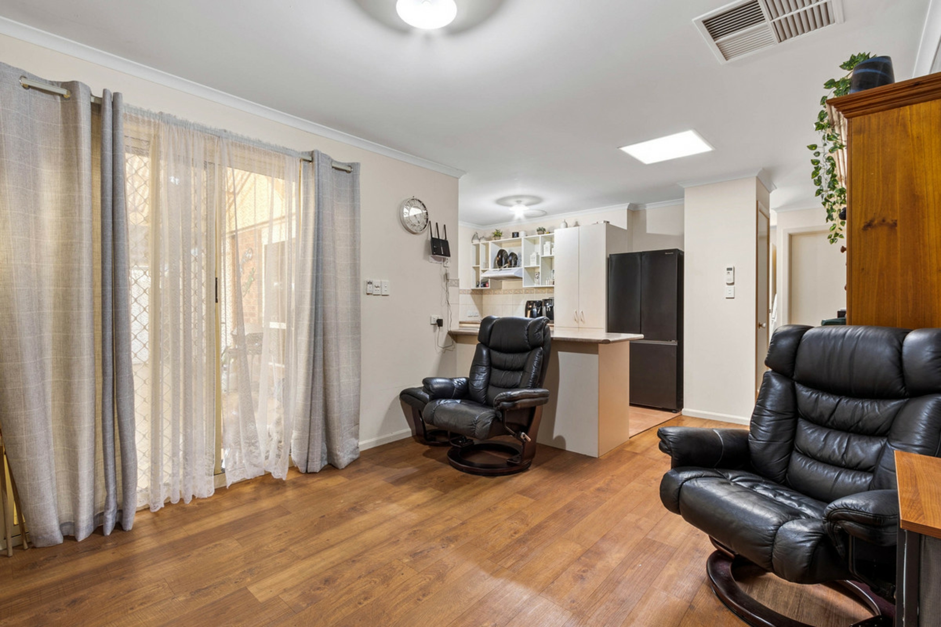 3 Cox Court, EVANSTON