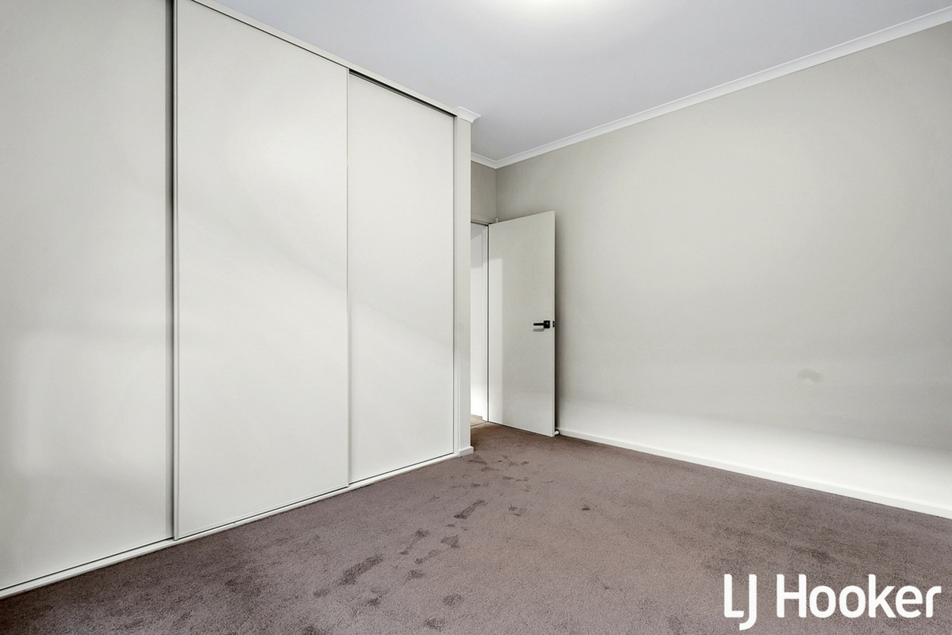 26 Bonham Crescent, MUNNO PARA WEST