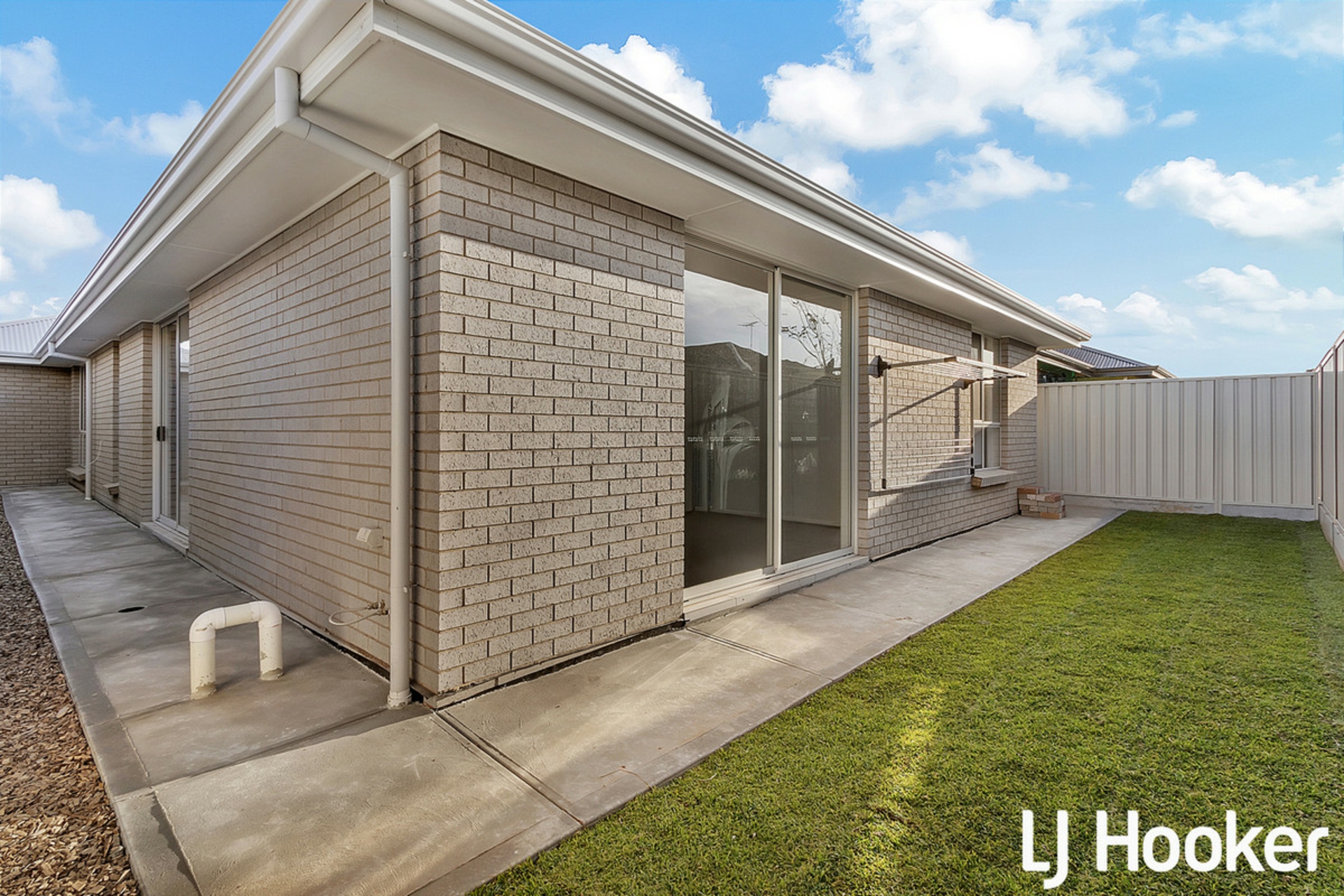 26 Bonham Crescent, MUNNO PARA WEST