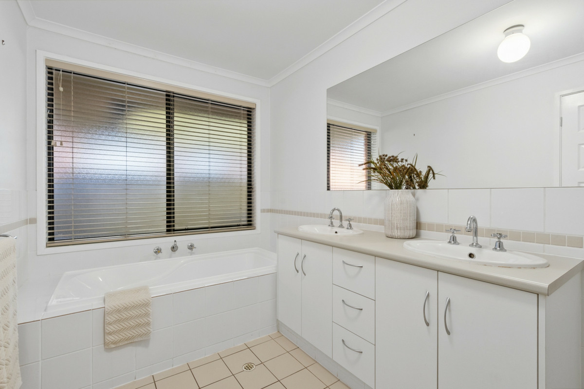 18 Jacobs Street, NURIOOTPA