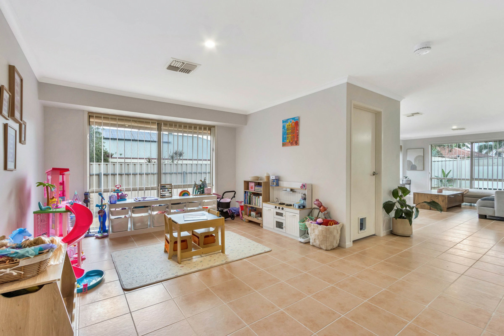 19 Gleeson Grove — photo 11 of 23