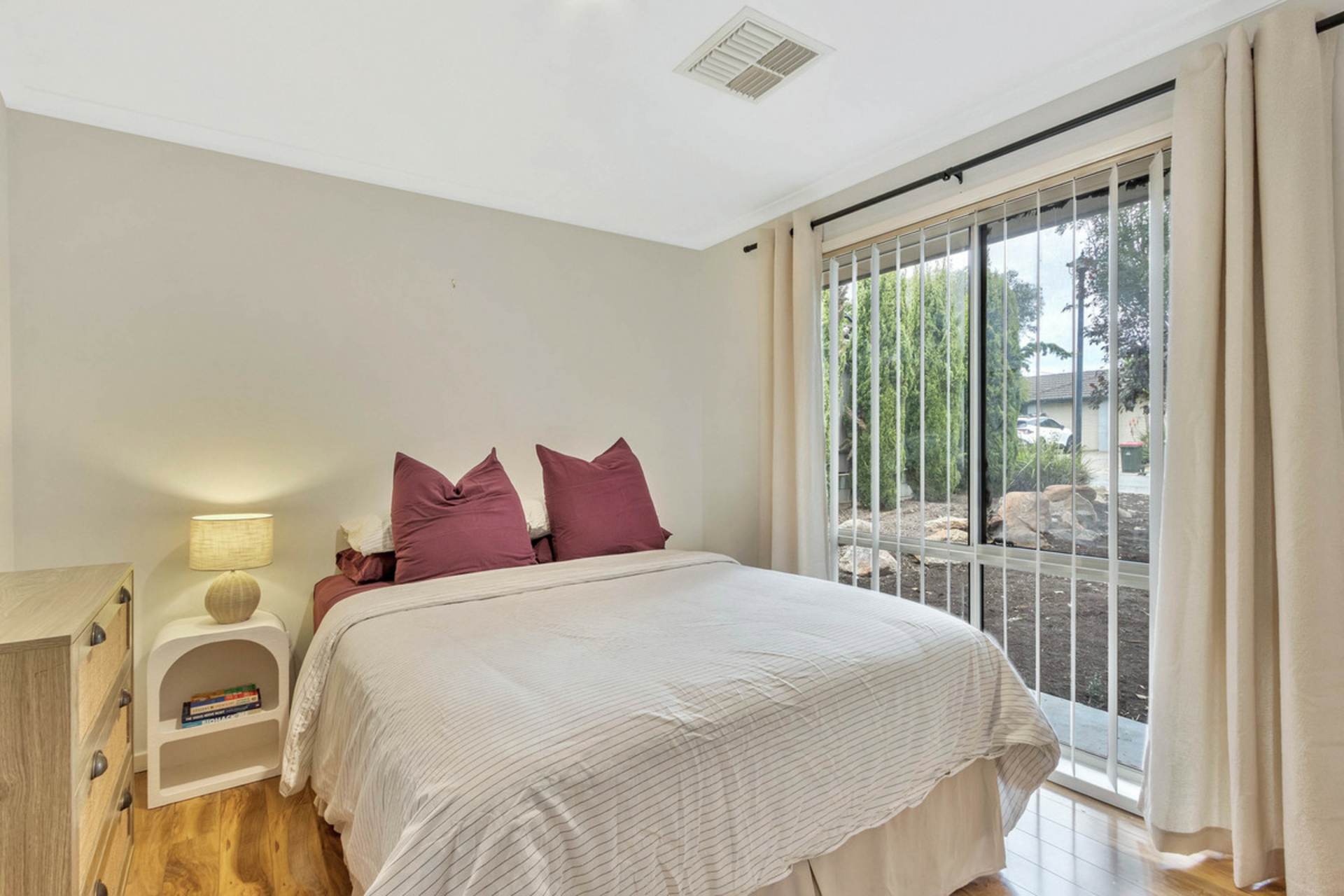 19 Gleeson Grove — photo 16 of 23