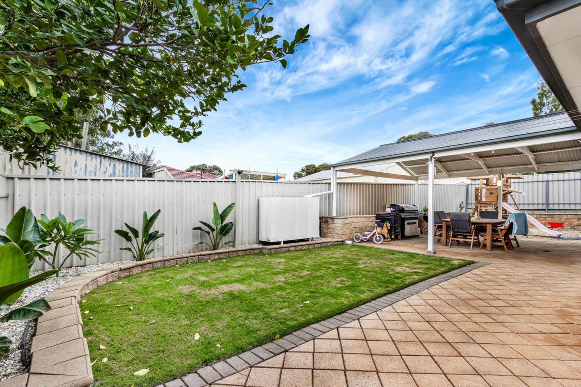 19 Gleeson Grove — photo 21 of 23