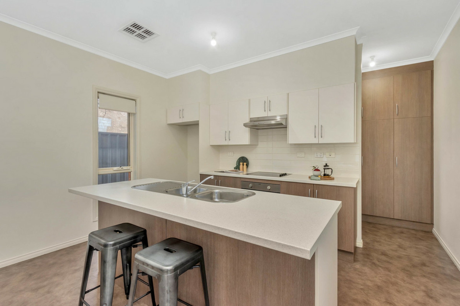 13A Barber Street — photo 6 of 13