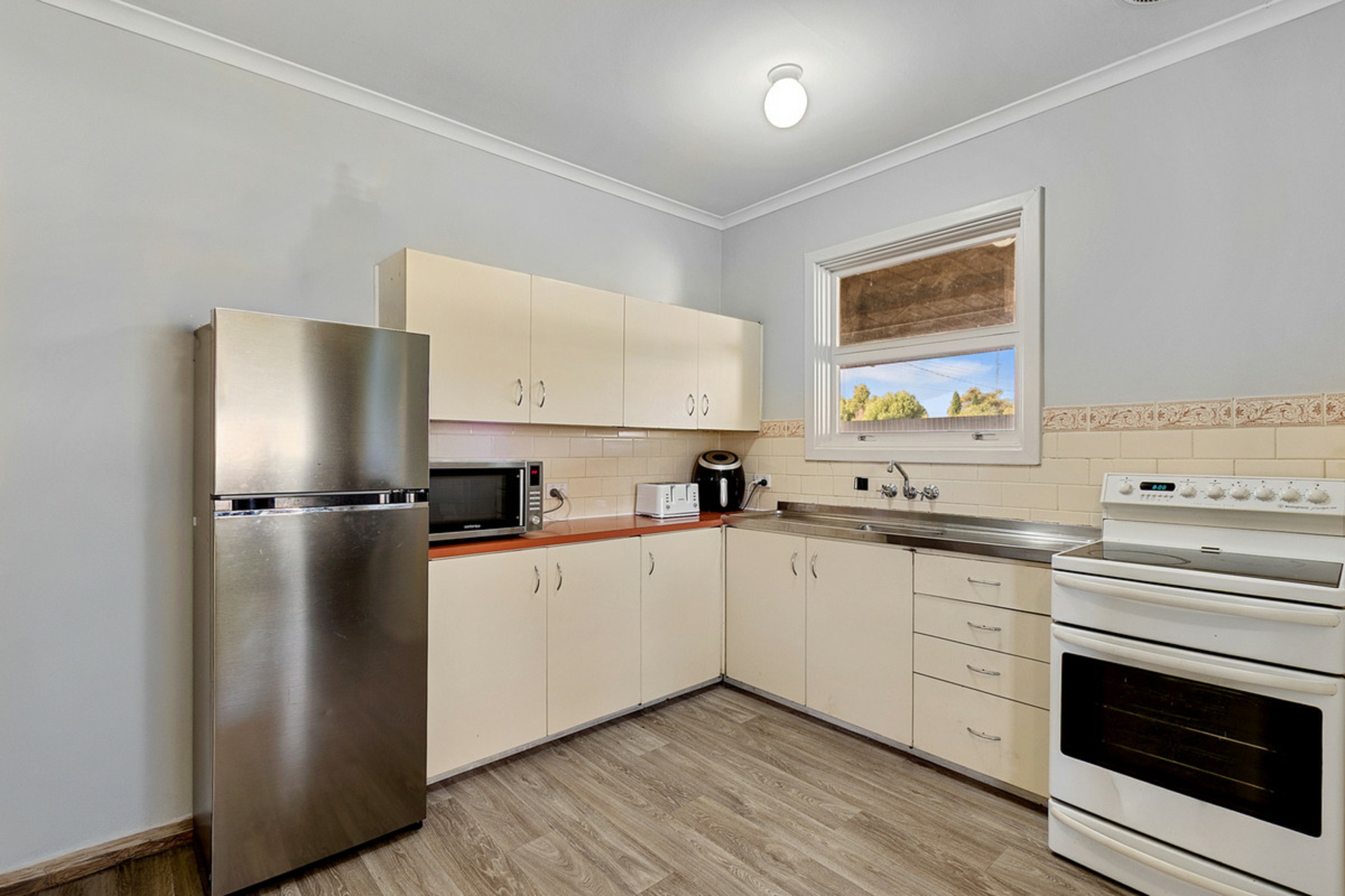 65 Crittenden Road — photo 7 of 14
