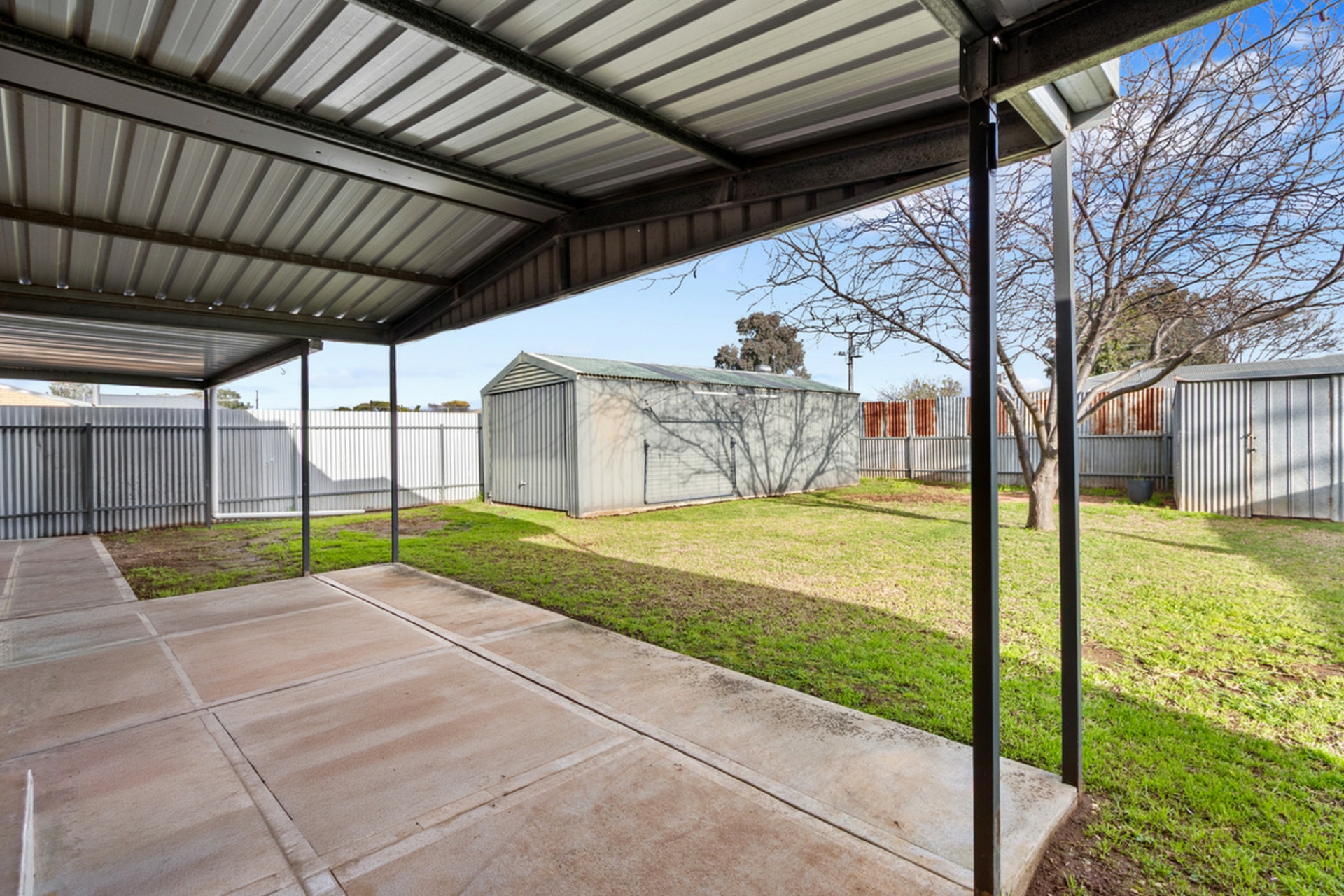 65 Crittenden Road — photo 11 of 14