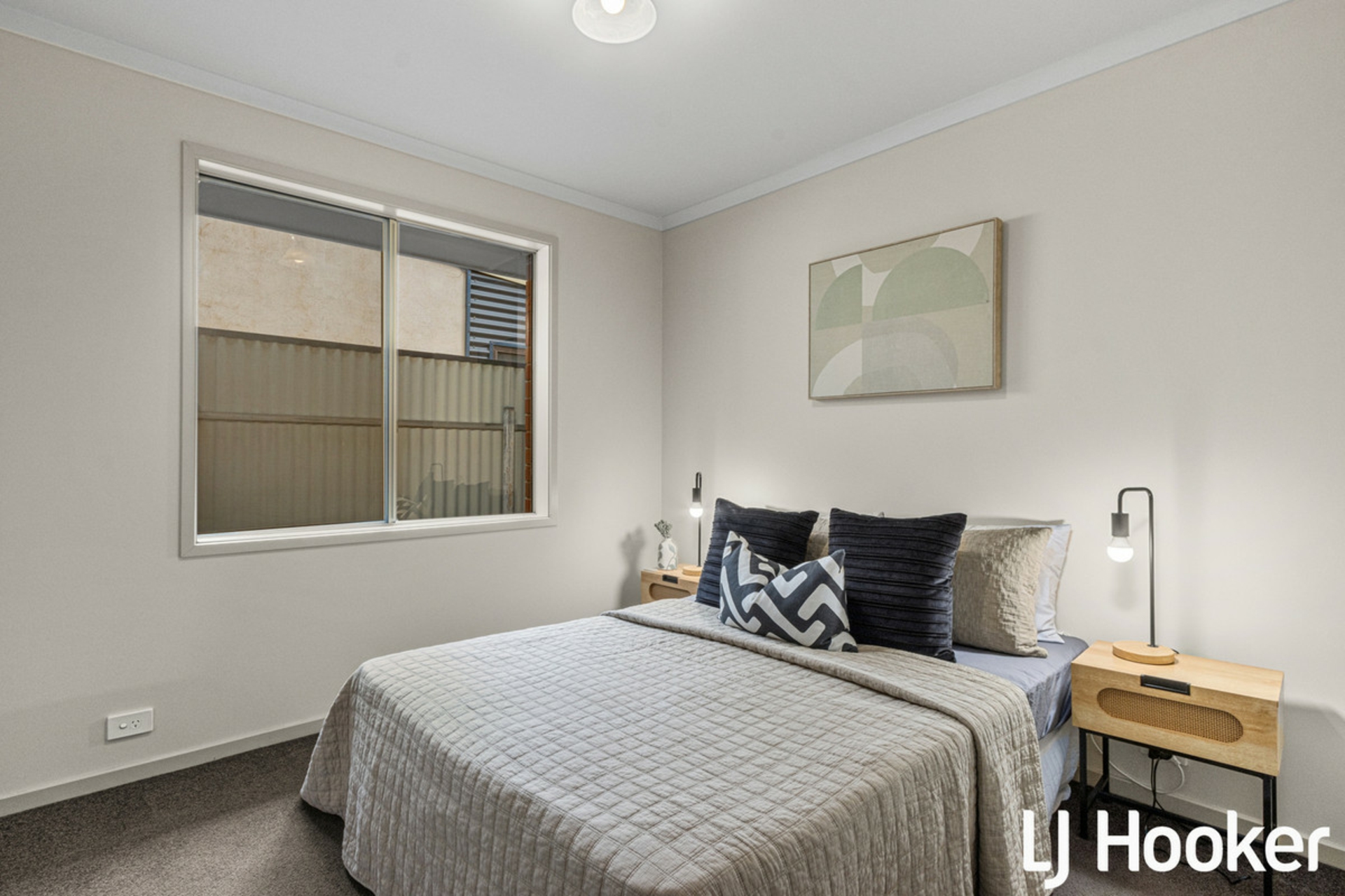 55 Railway Crescent — photo 7 of 18