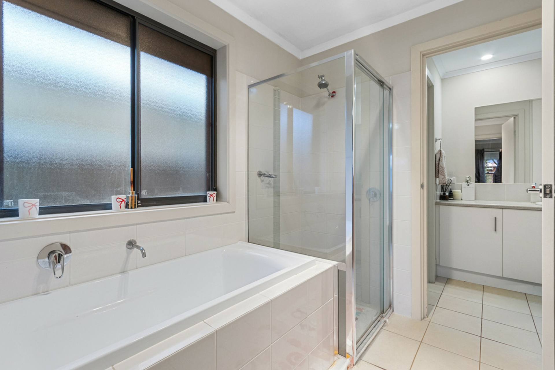 16D Britha Avenue — photo 4 of 15