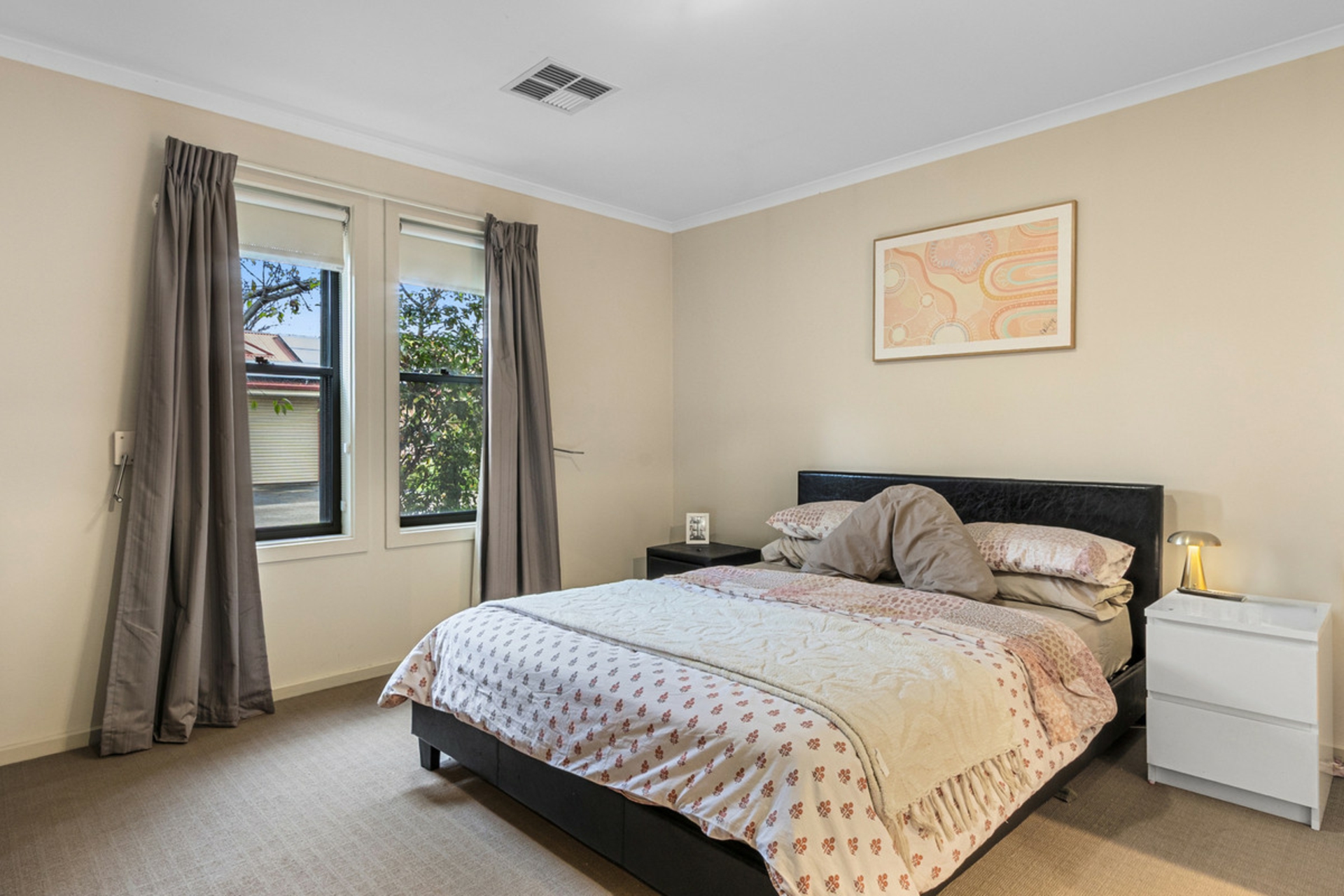 16D Britha Avenue — photo 7 of 15