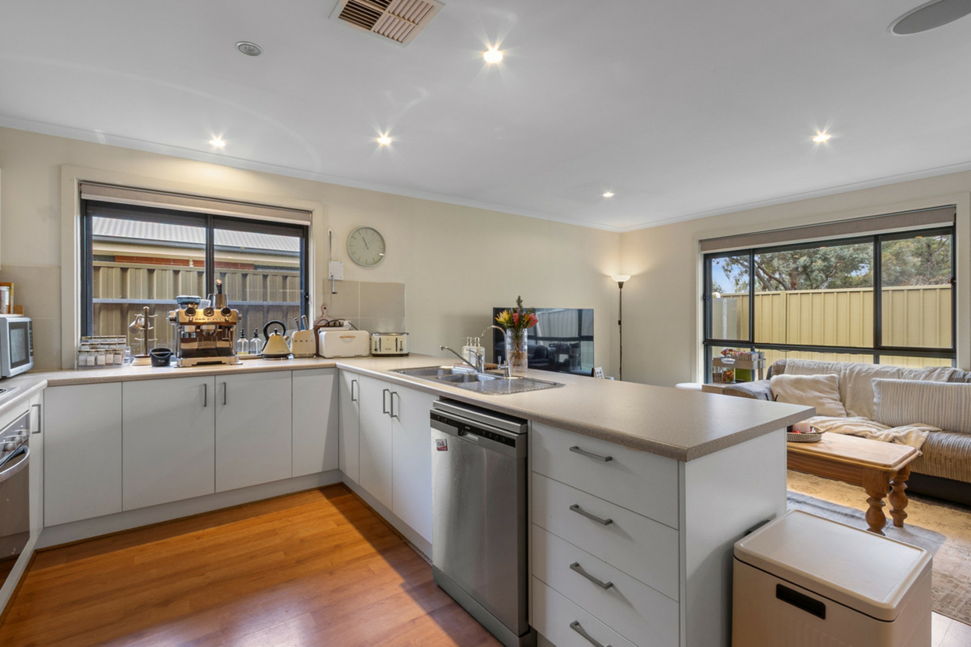 16D Britha Avenue — photo 10 of 15