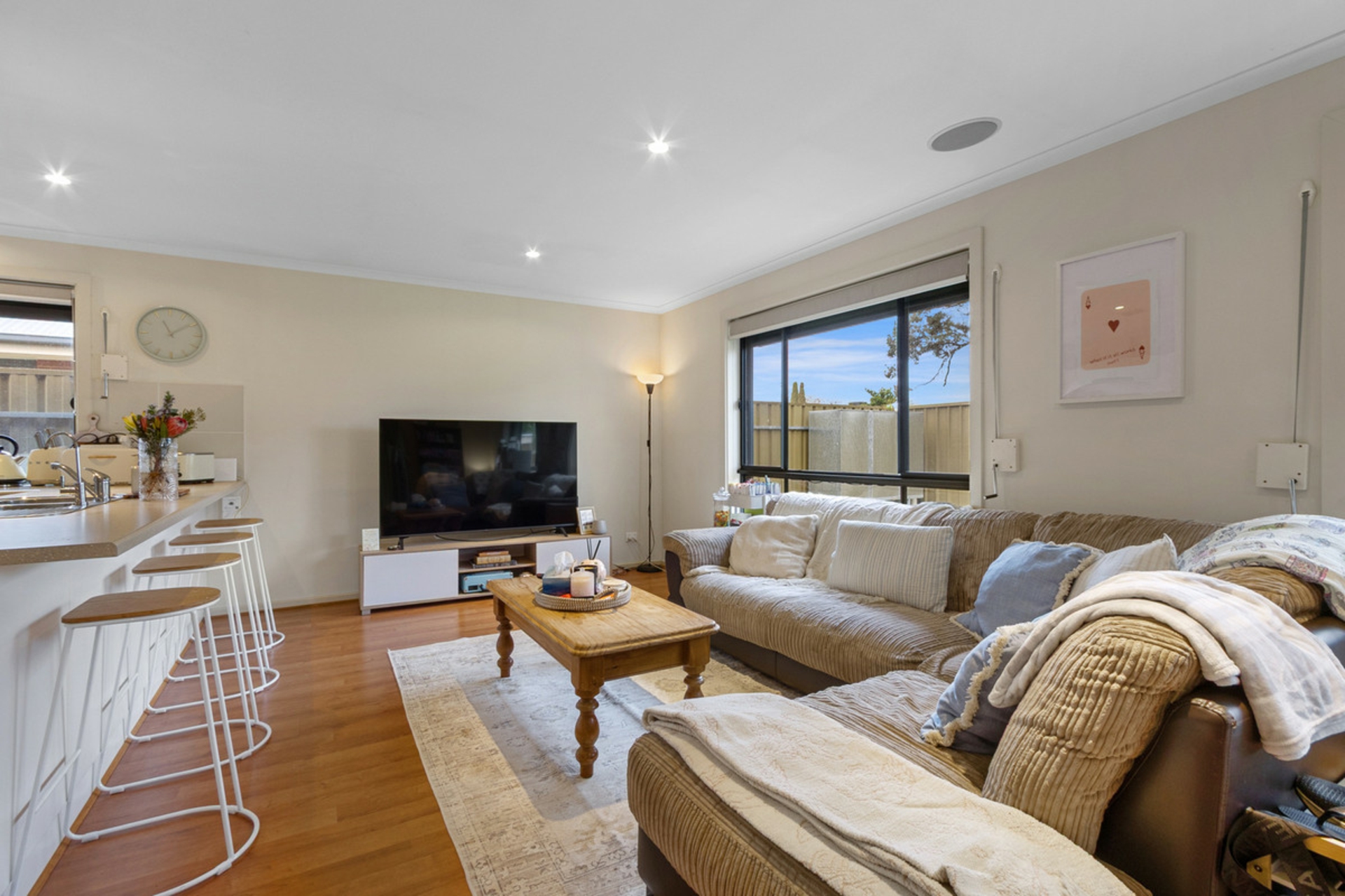 16D Britha Avenue — photo 11 of 15