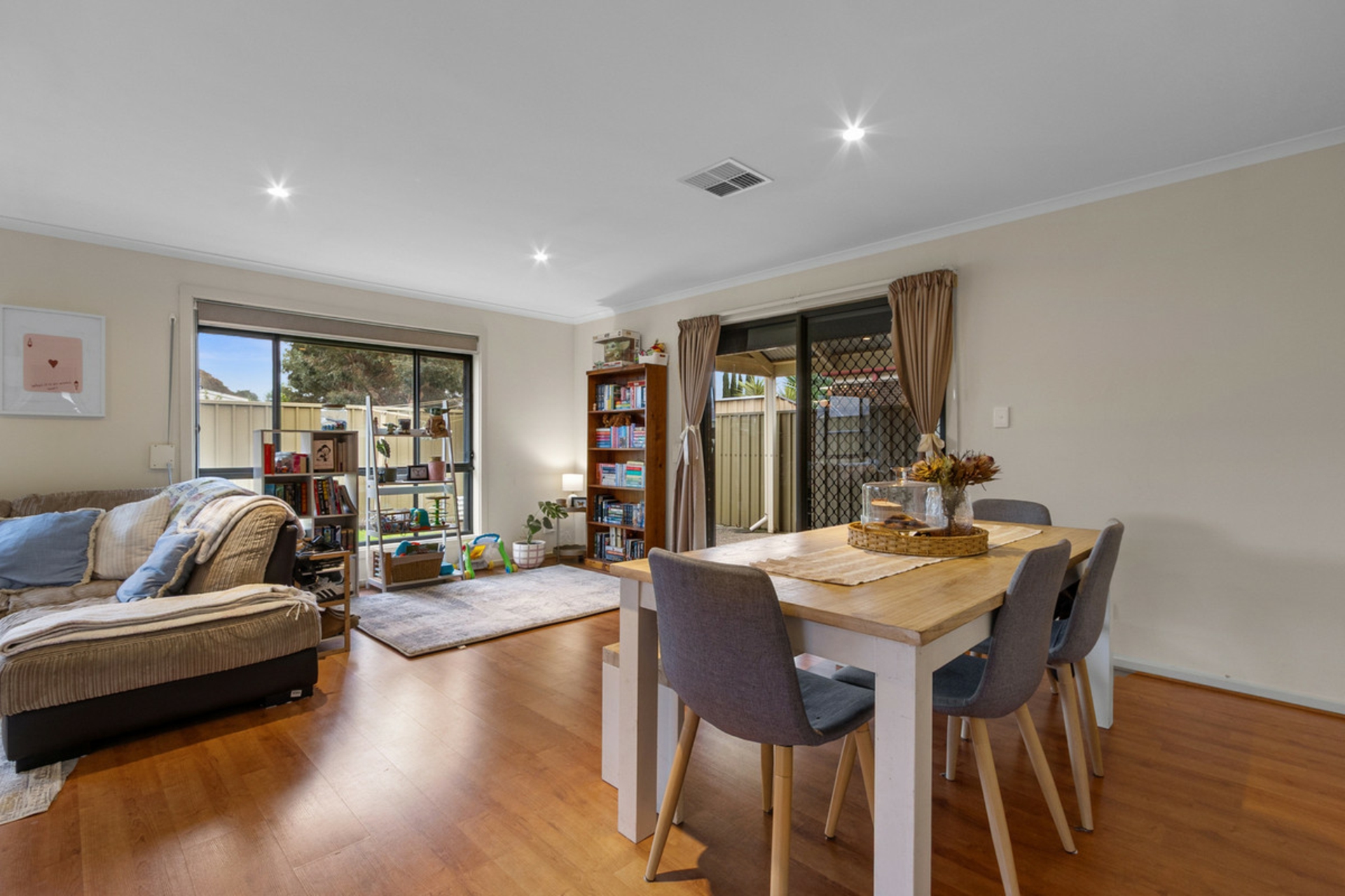 16D Britha Avenue — photo 12 of 15