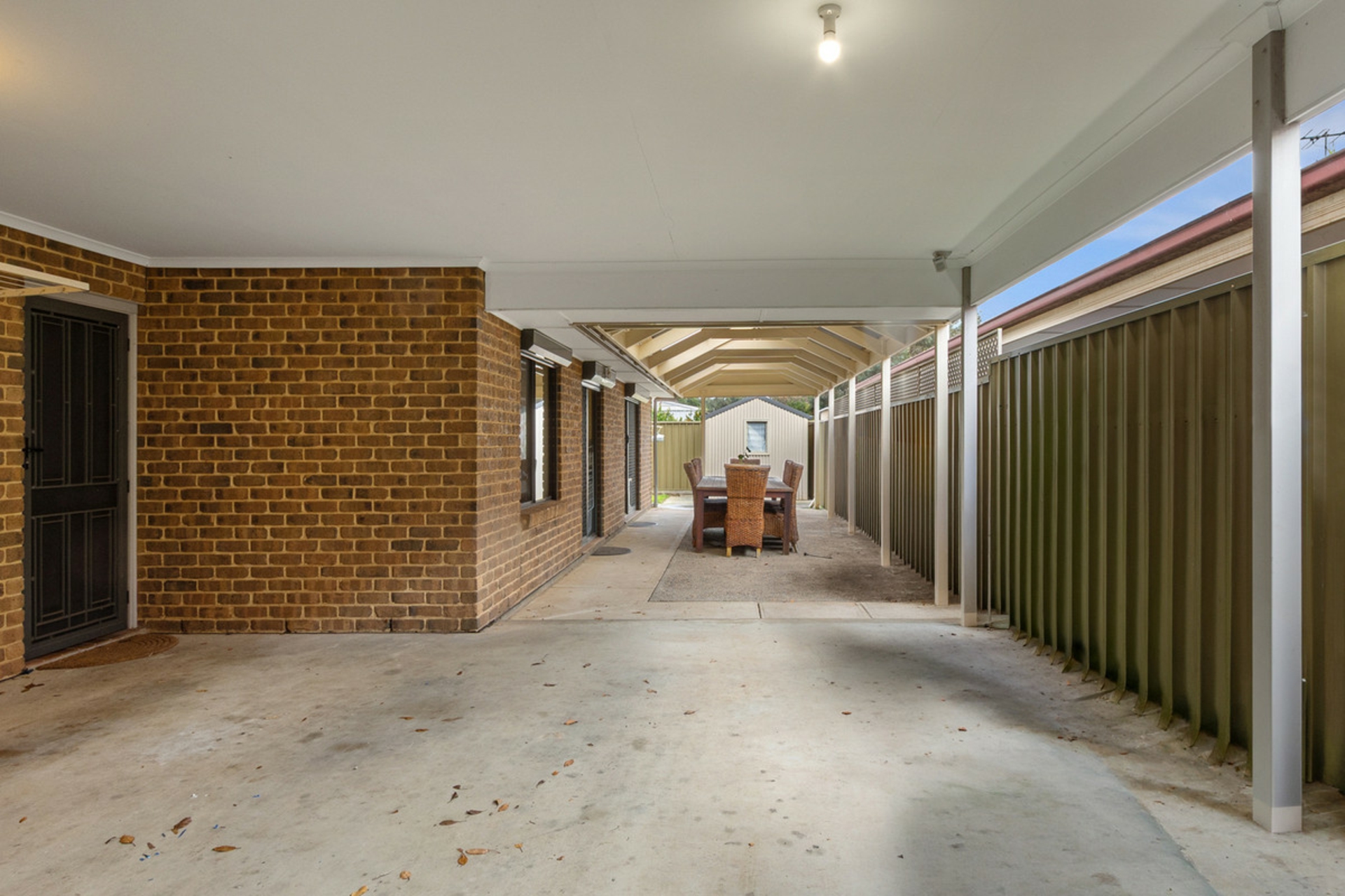 16D Britha Avenue — photo 13 of 15