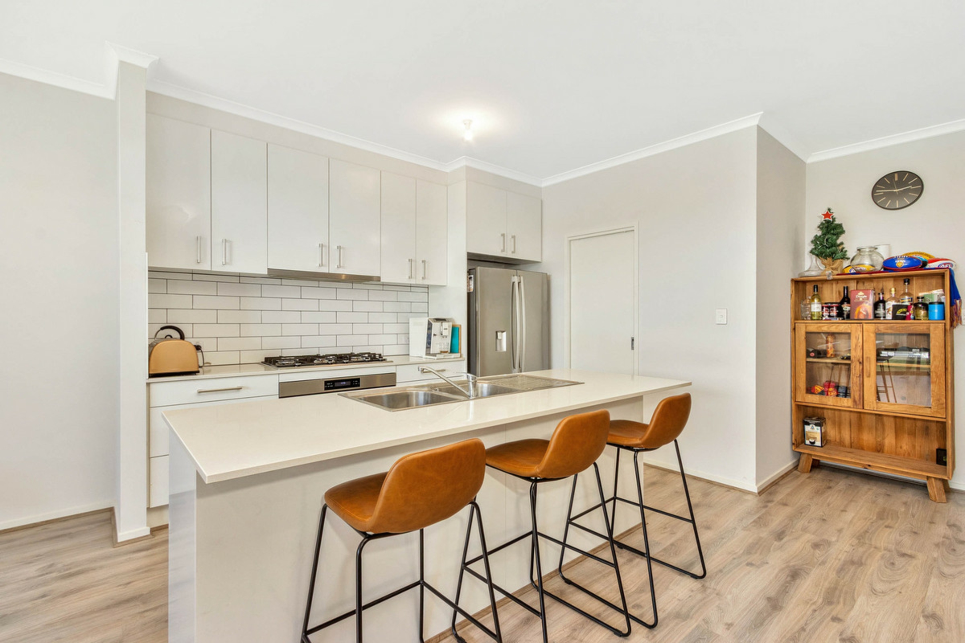 5 Peter Street — photo 4 of 20