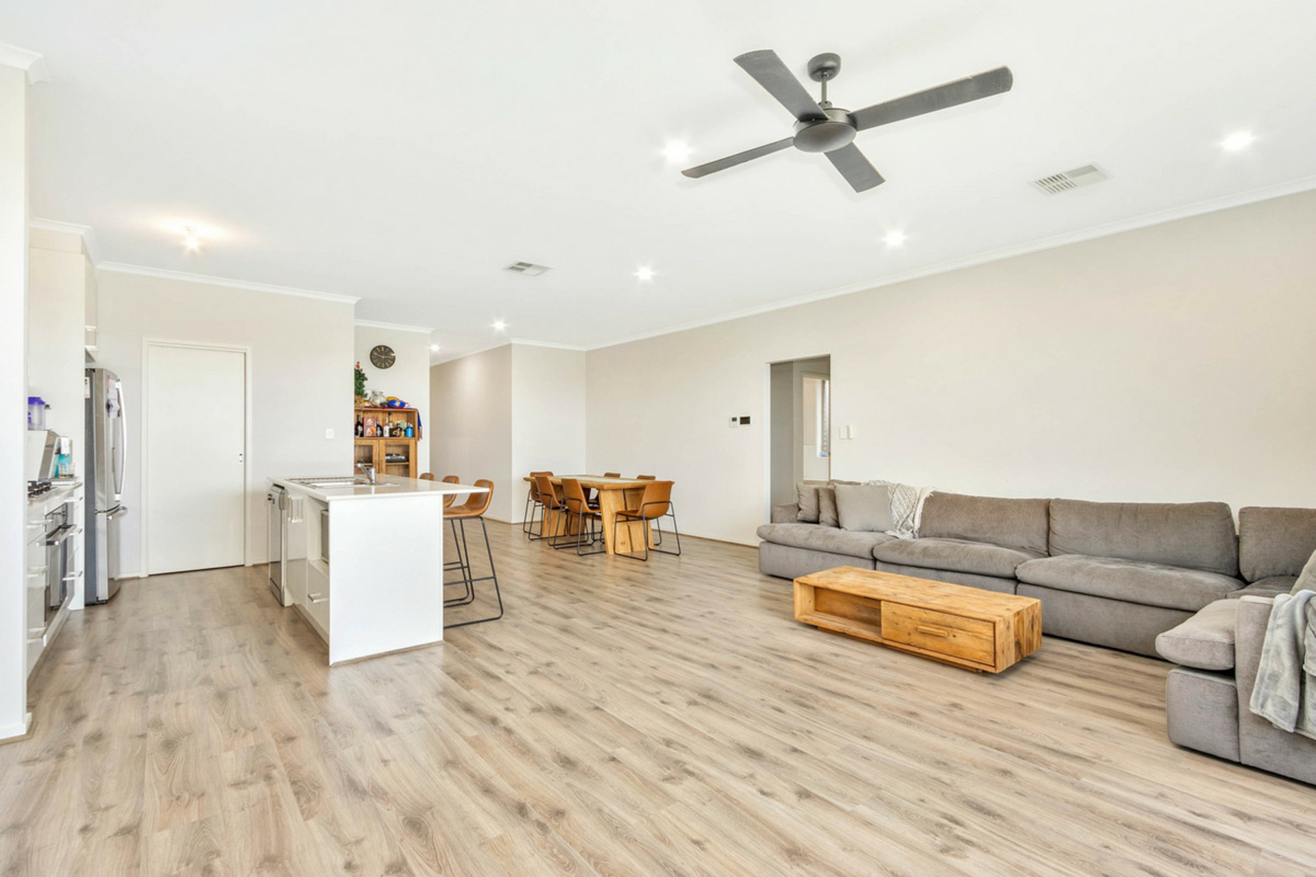 5 Peter Street — photo 7 of 20