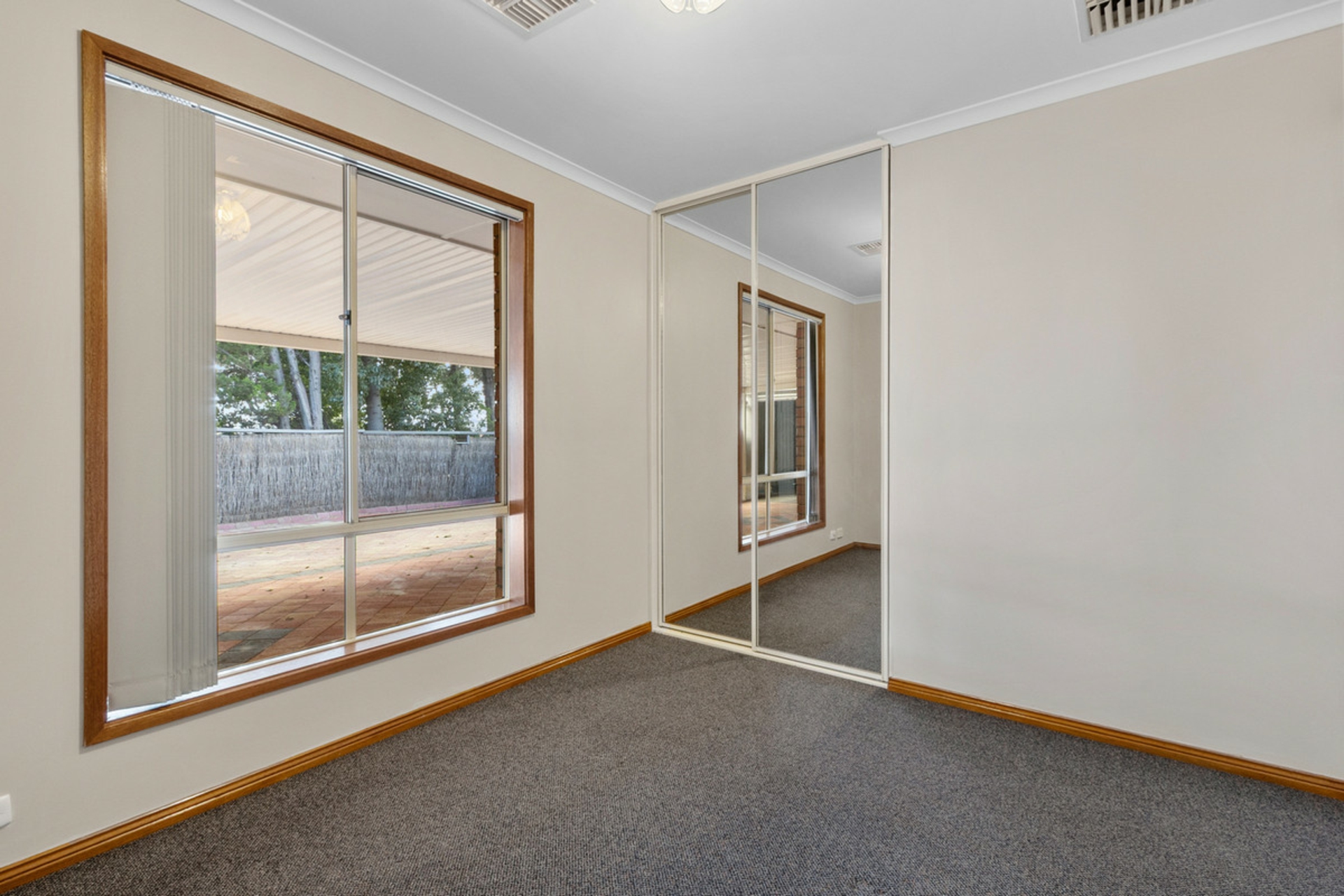 2 Enmore Drive — photo 7 of 18