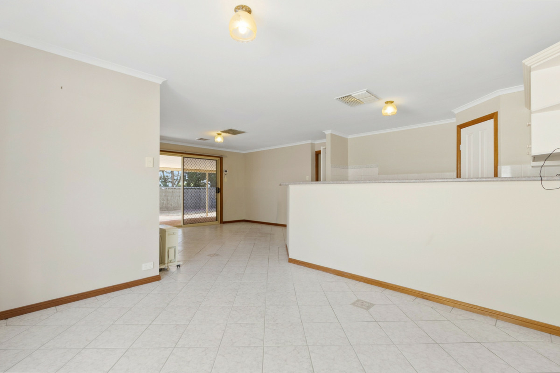 2 Enmore Drive — photo 13 of 18