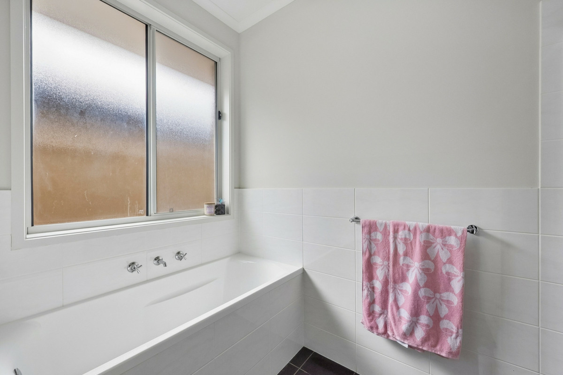 31 Admiral Parade — photo 14 of 17