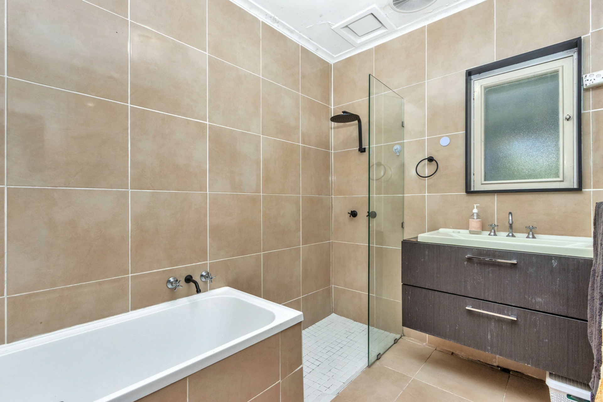 108 McKenzie Road — photo 13 of 17