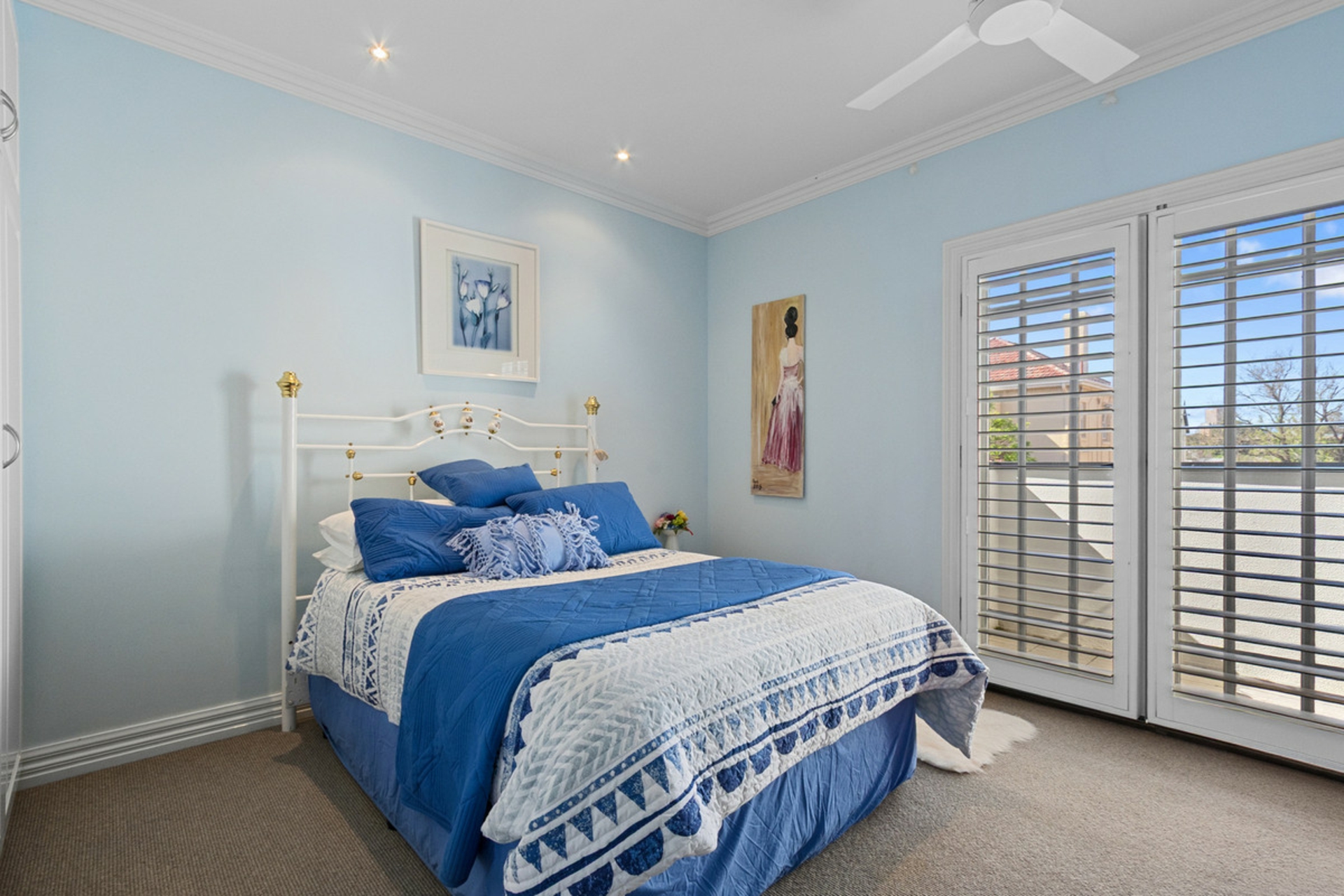 18 Wellington Close — photo 16 of 25