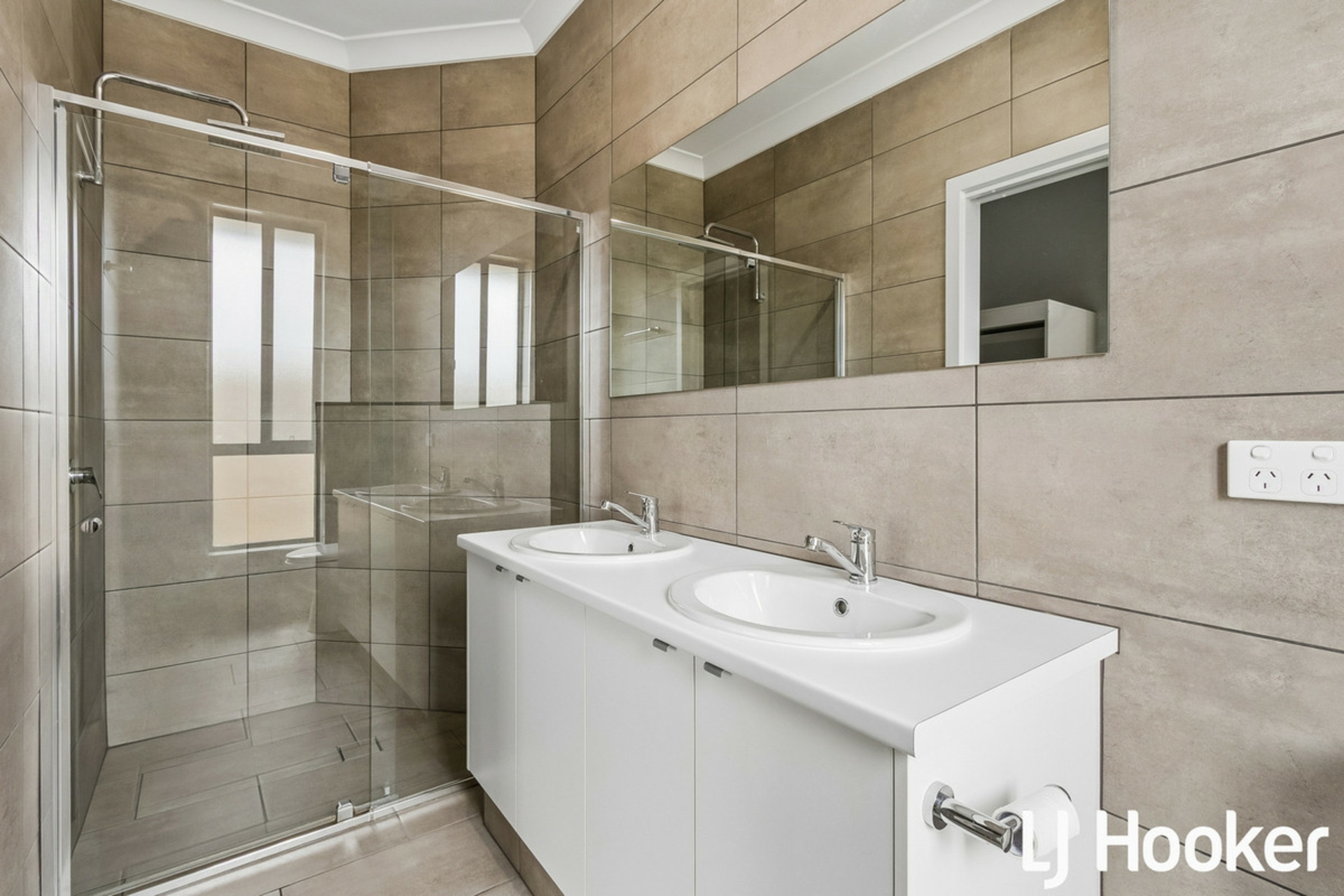 7 Parker Road — photo 9 of 10