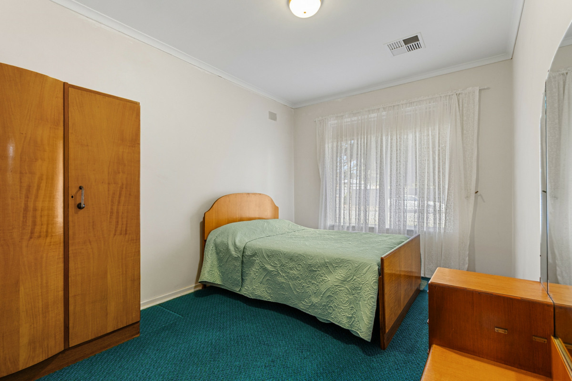 20 Hatch Street — photo 6 of 21