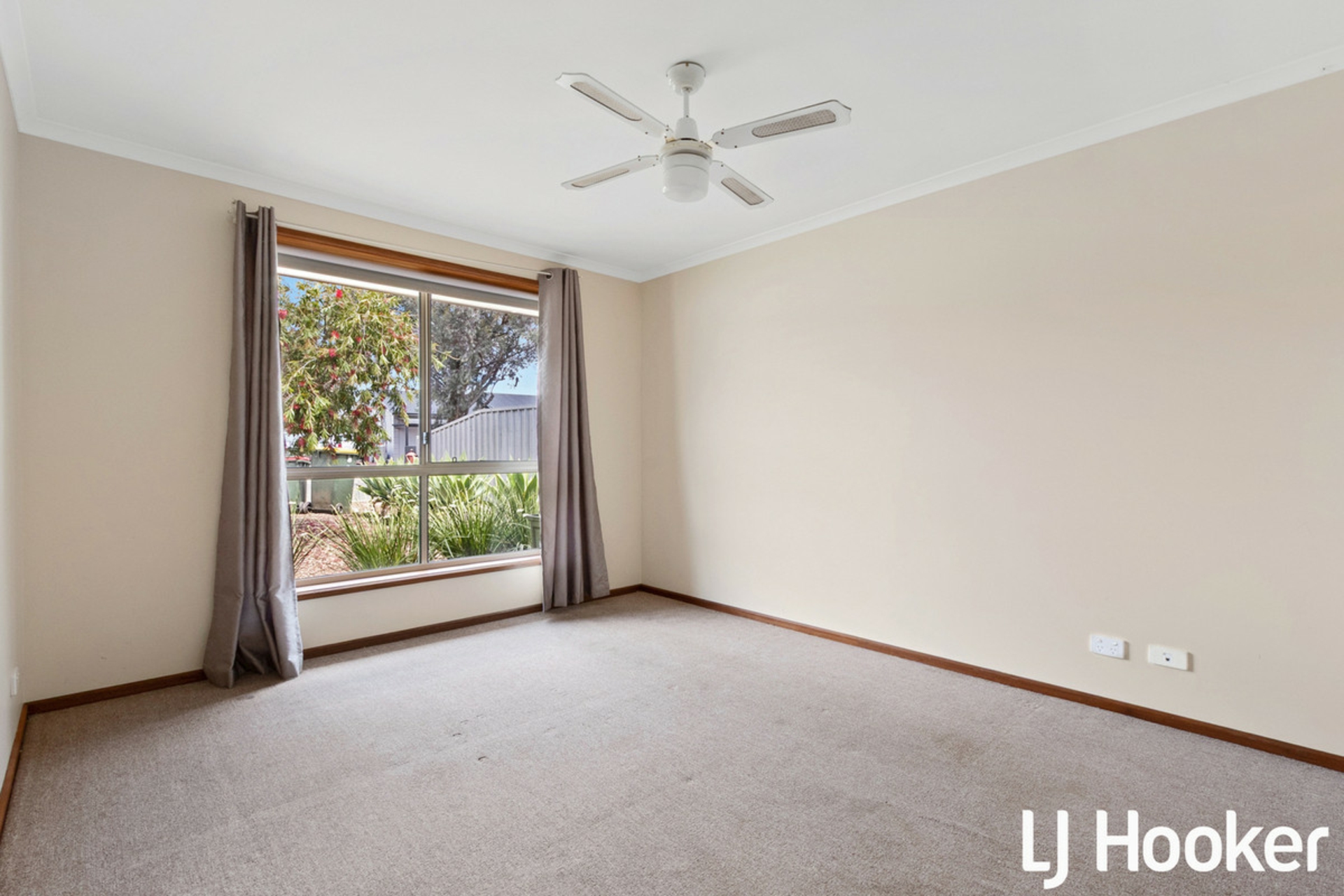 86 Paxton Street — photo 6 of 10