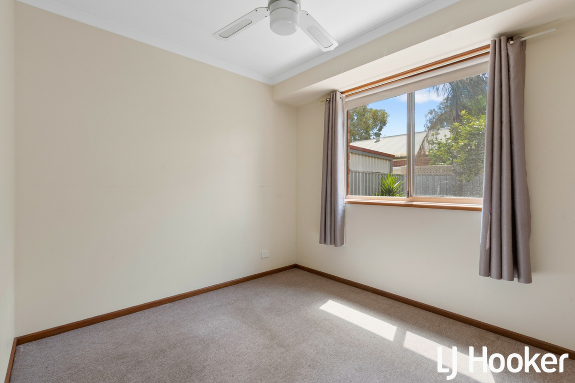 86 Paxton Street — photo 7 of 10