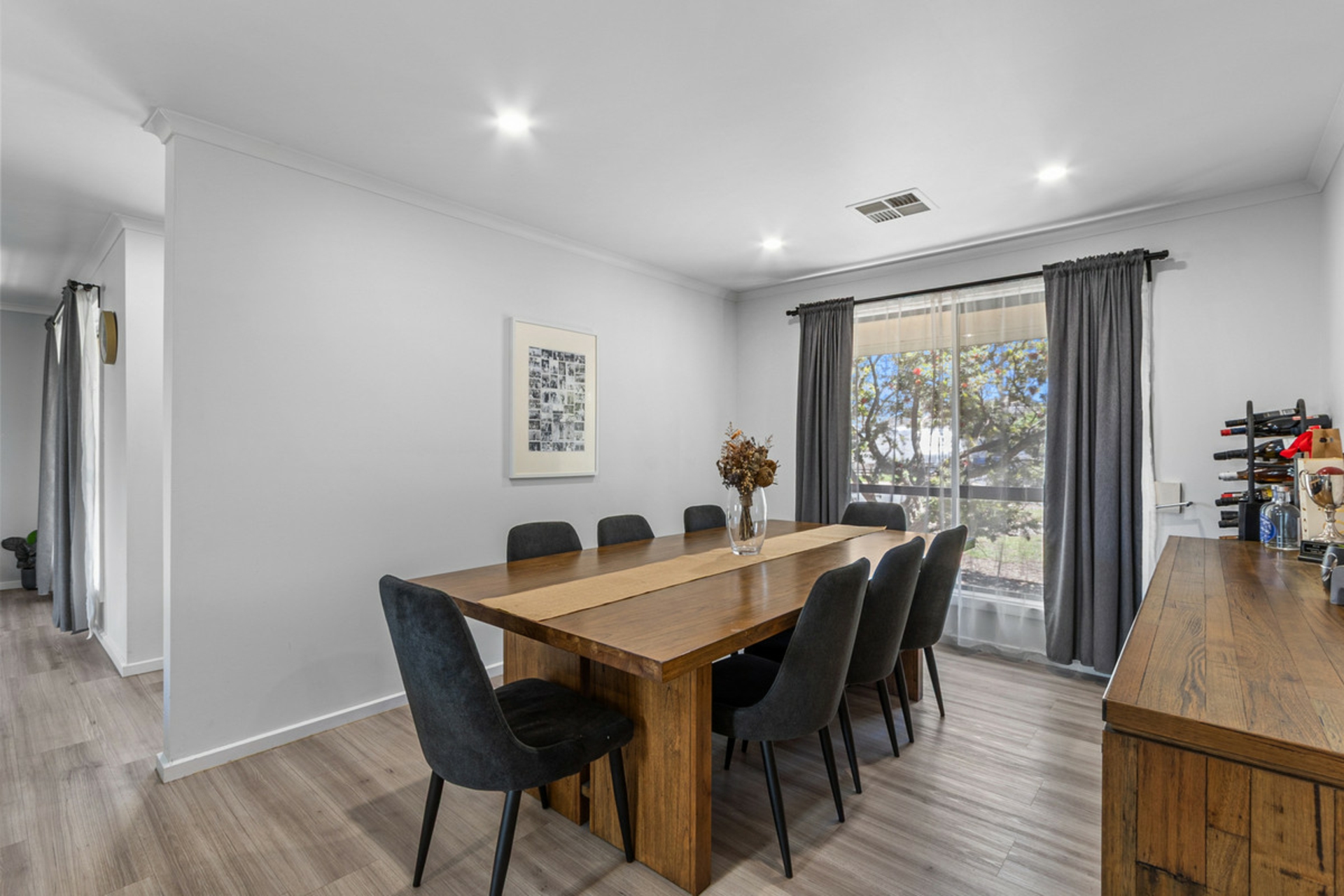 8 Holmes Street — photo 7 of 20