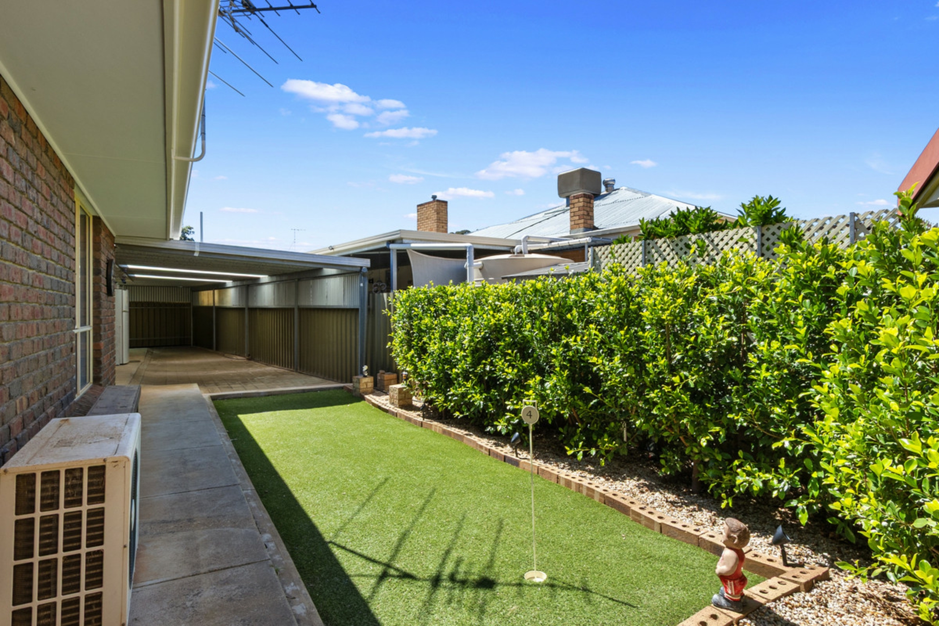8 Holmes Street — photo 17 of 20