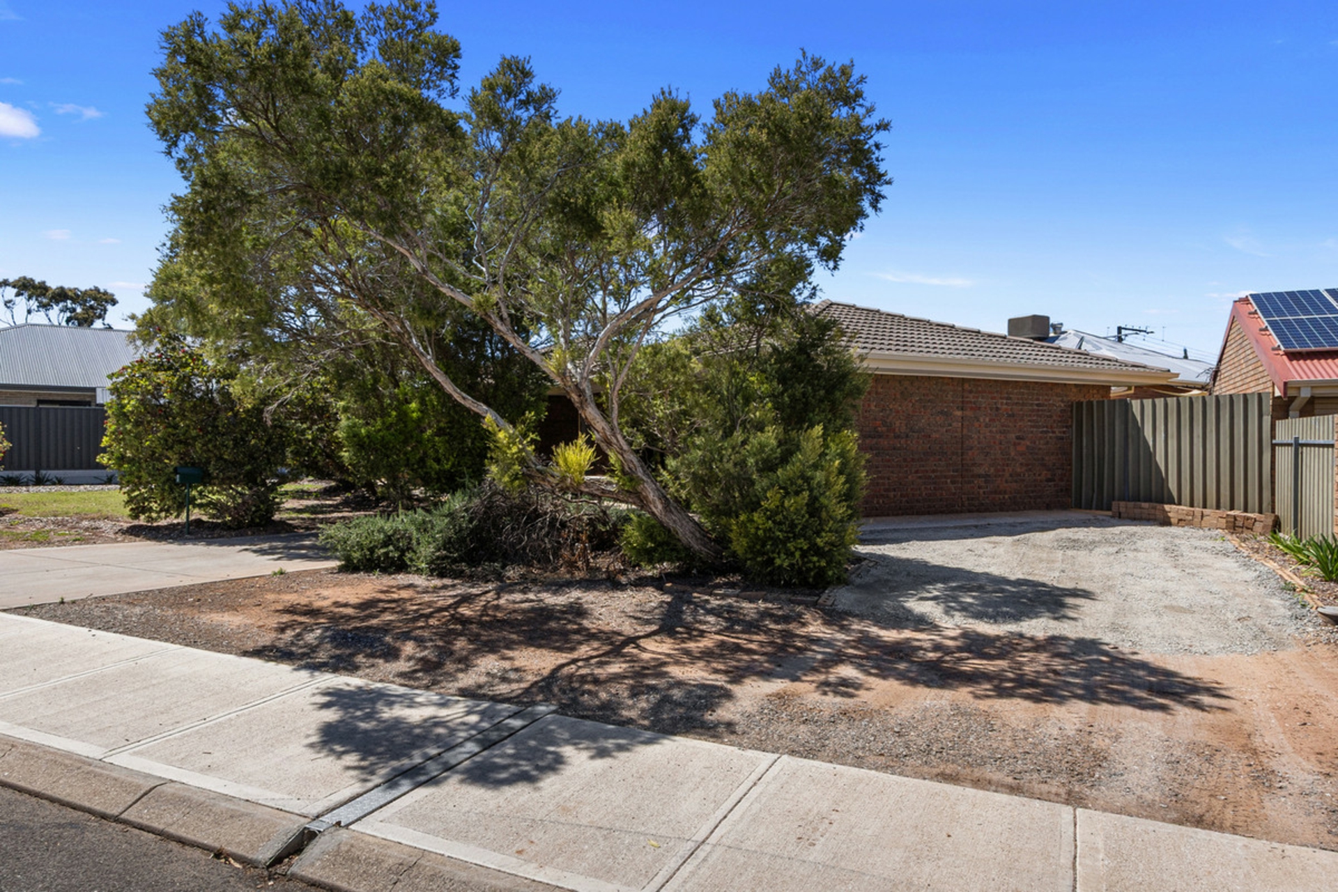 8 Holmes Street — photo 19 of 20