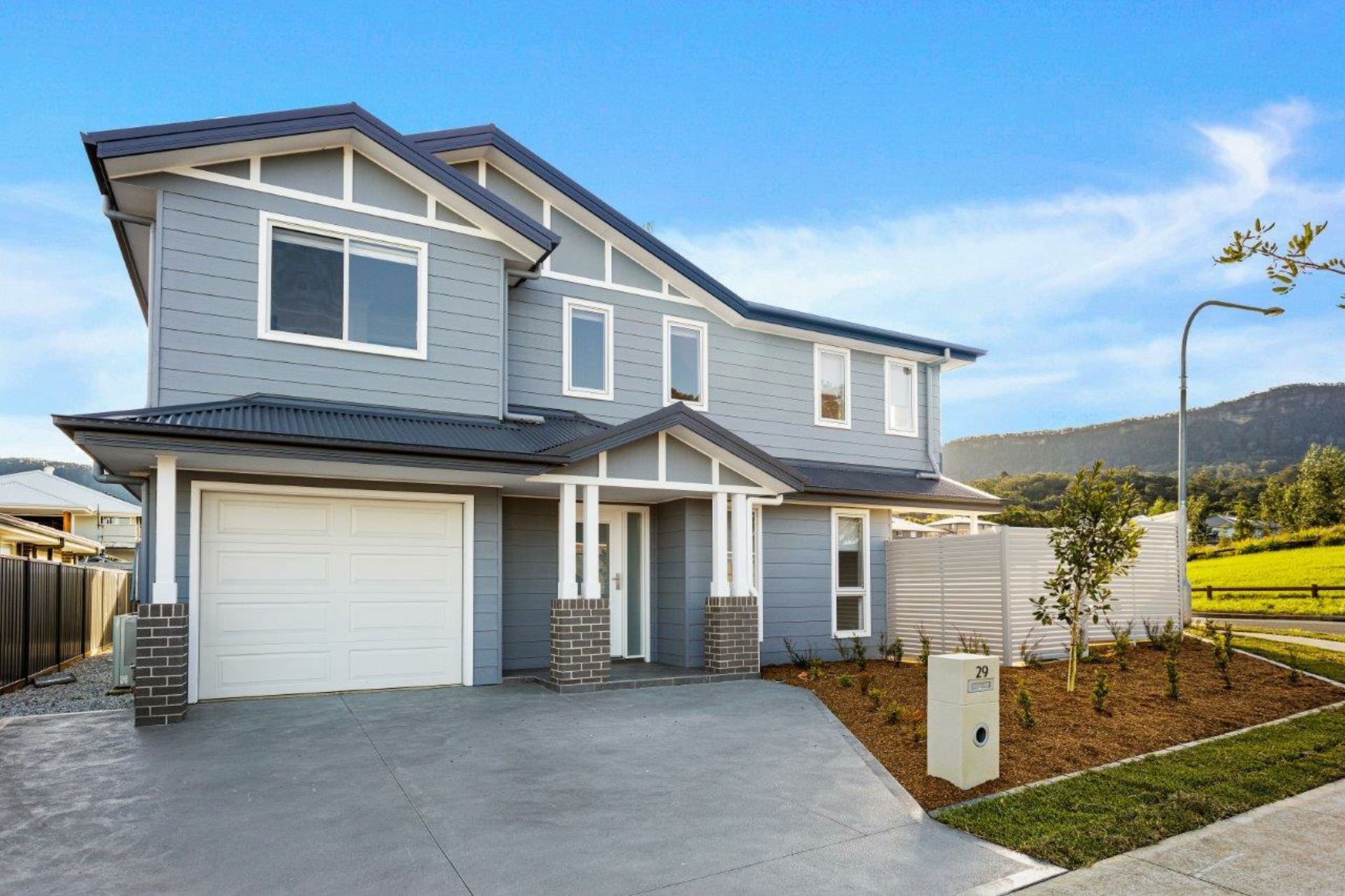 29 Saddleback Cres, KEMBLA GRANGE