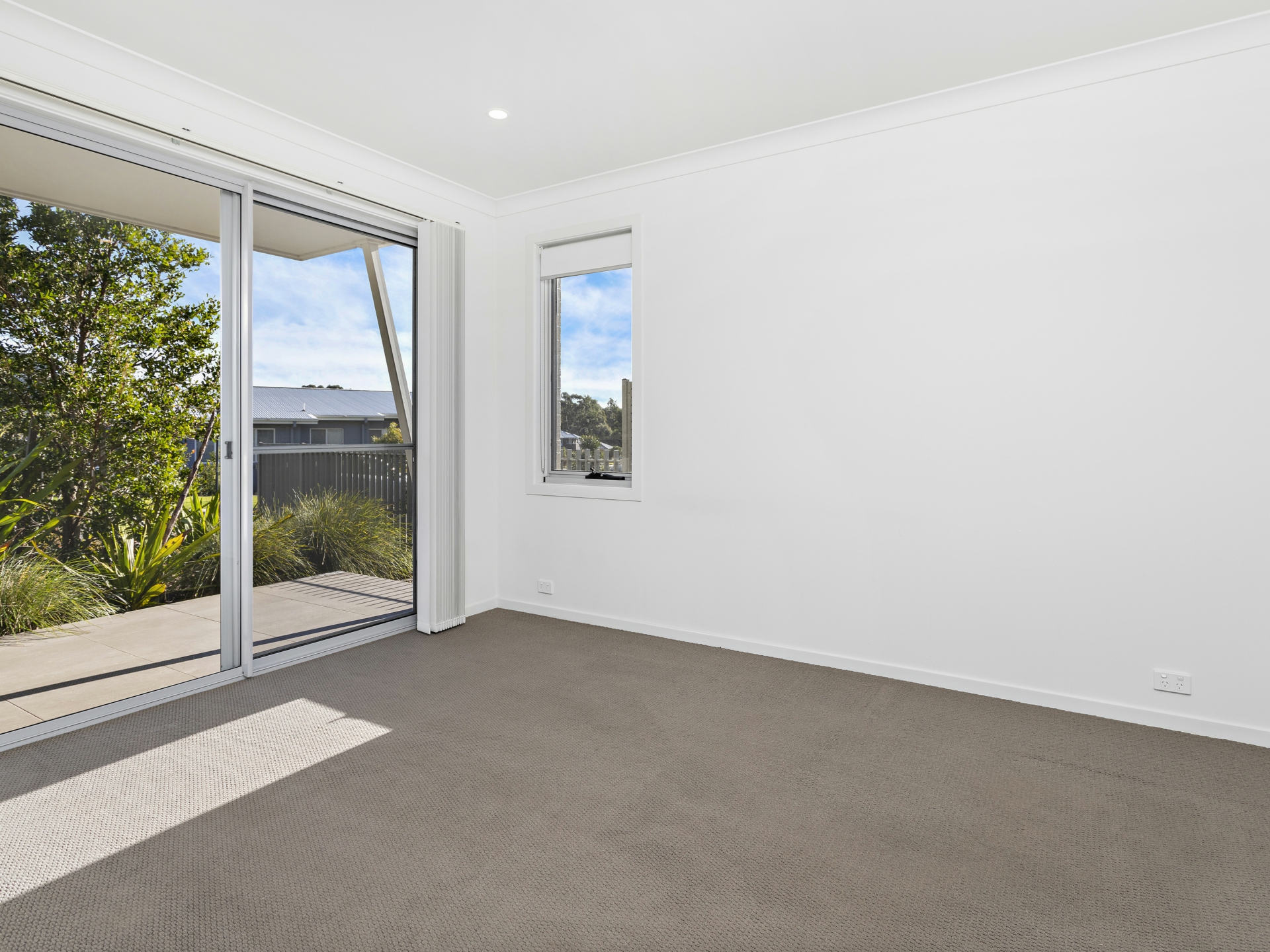 8 Cowries Avenue, SHELL COVE