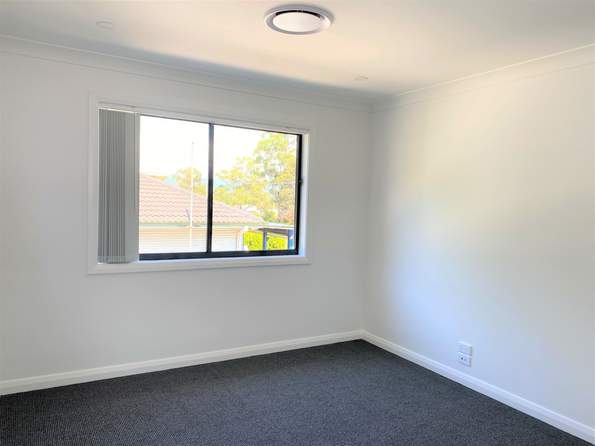 1/126 Lake Entrance Rd, OAK FLATS