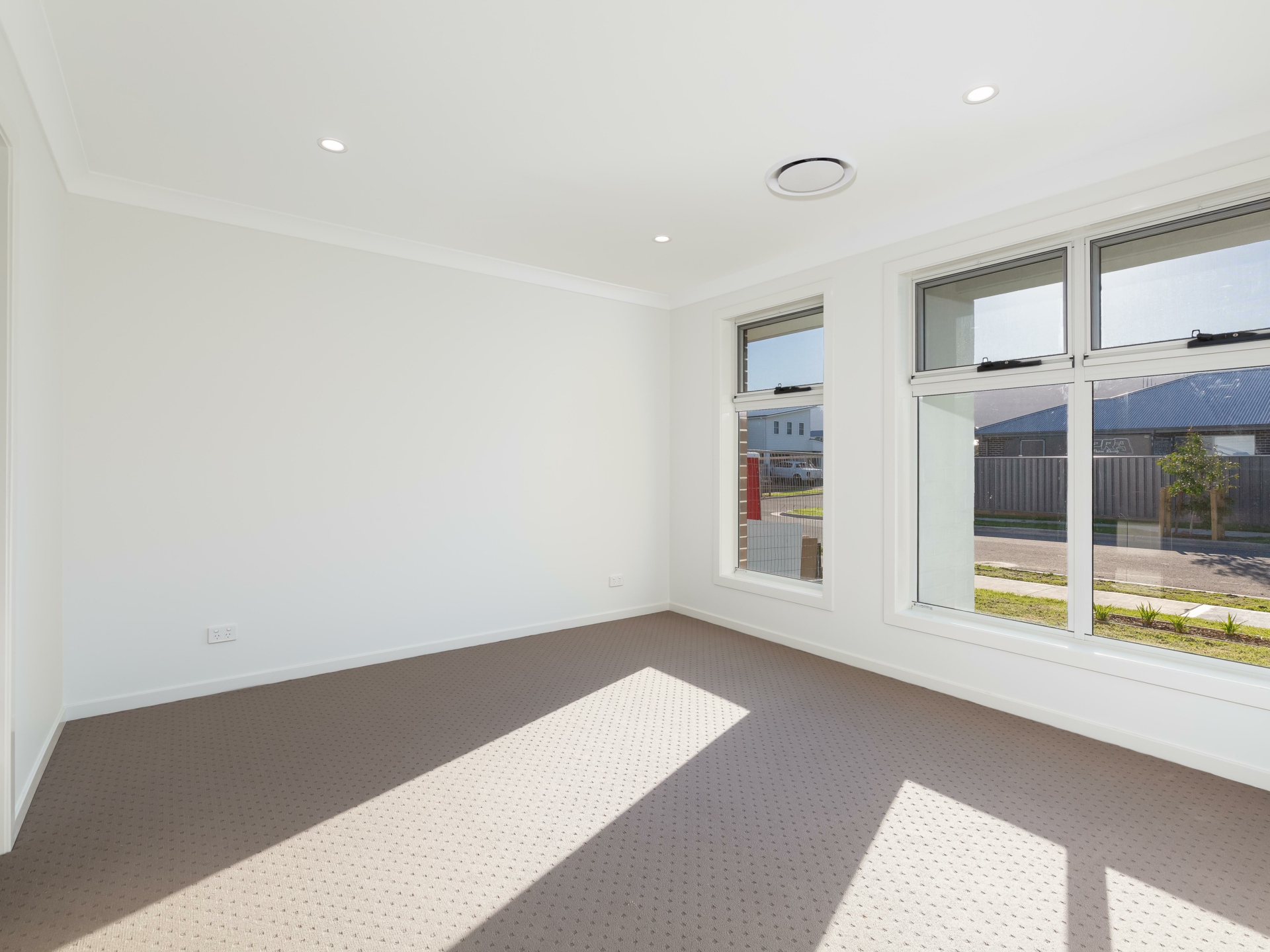 26 Neeson Road, KEMBLA GRANGE