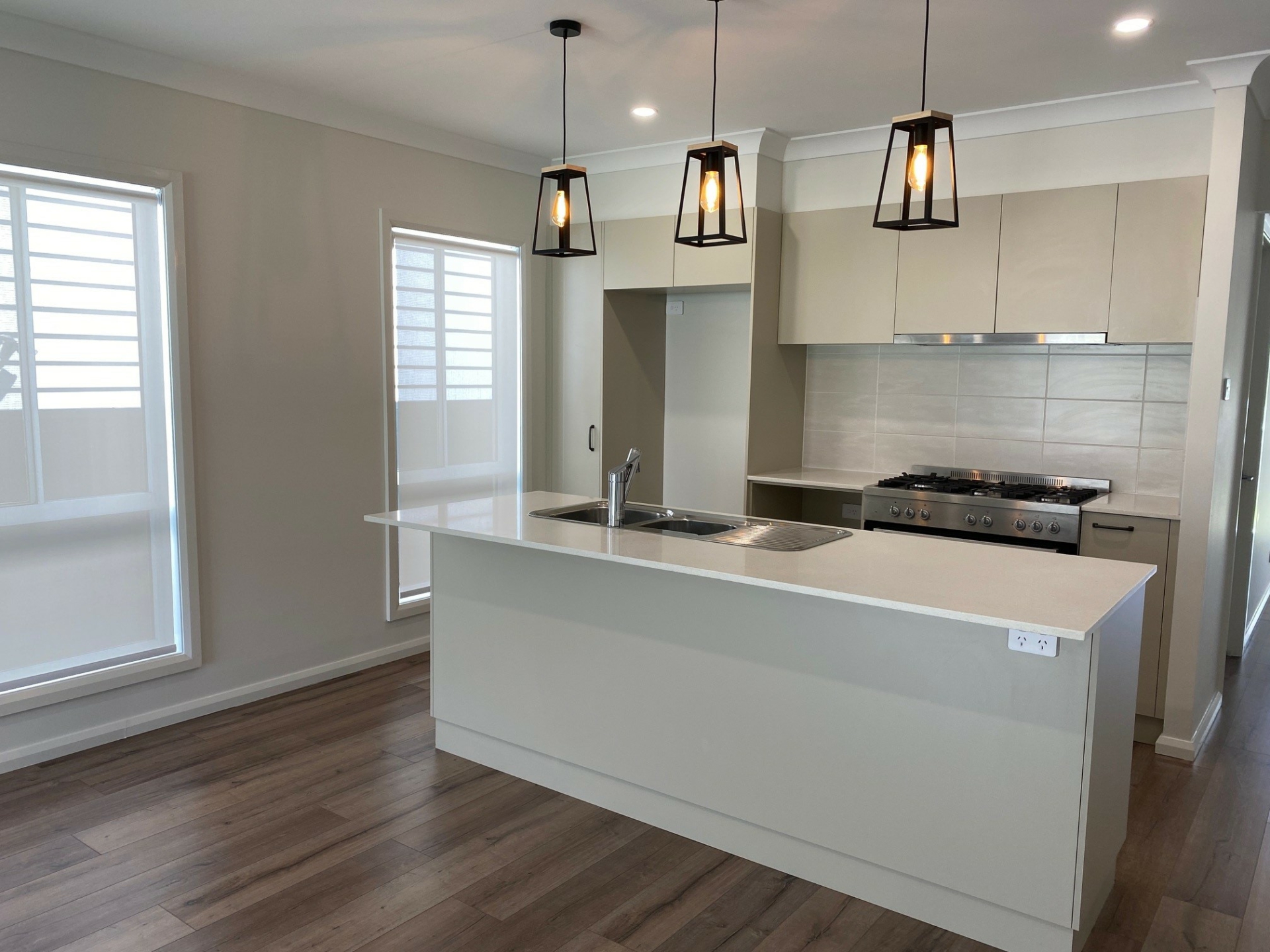 37 Lomandra Crescent, CALDERWOOD