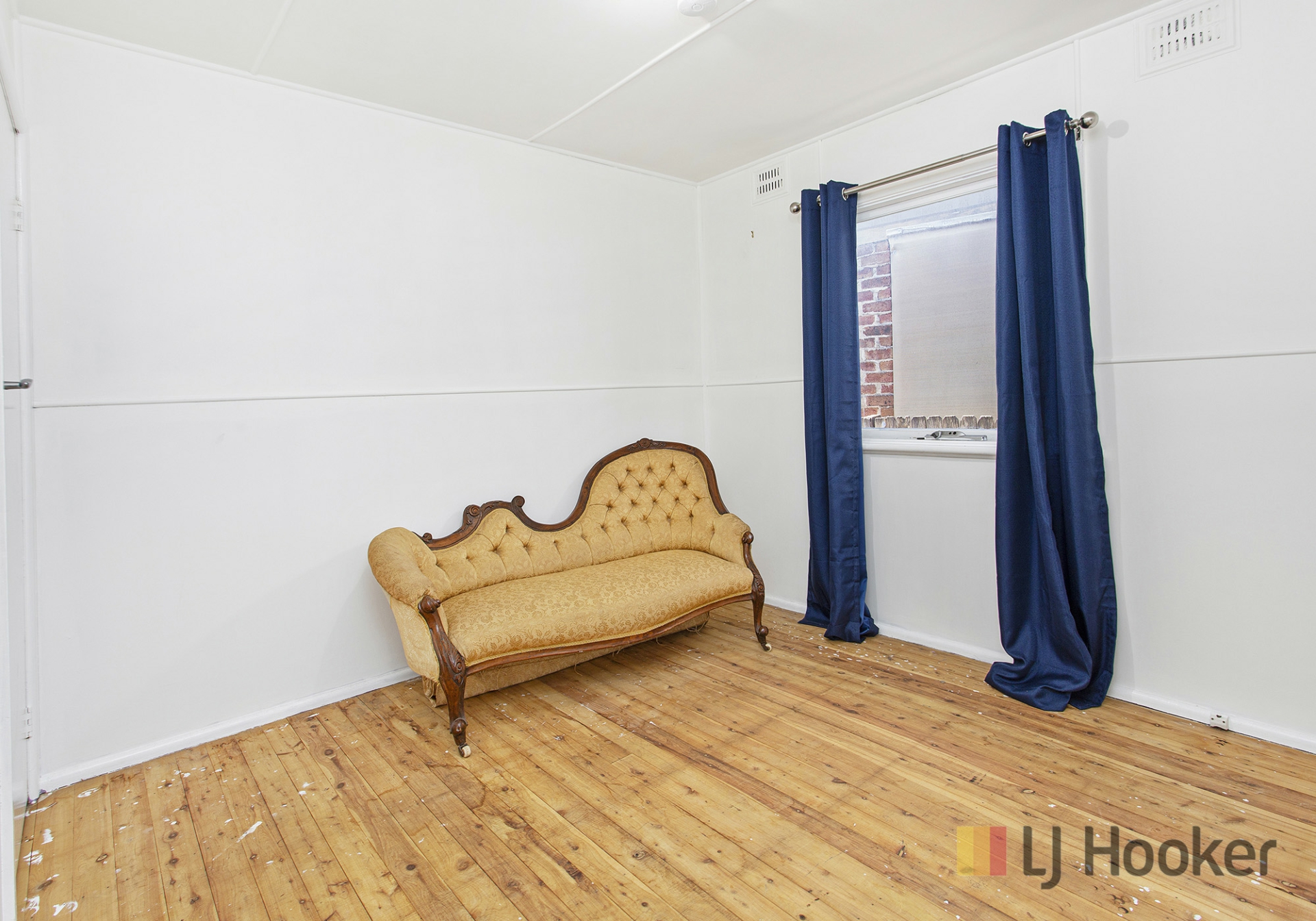 64 The Boulevarde Oak Flats NSW Property Details LJ Hooker