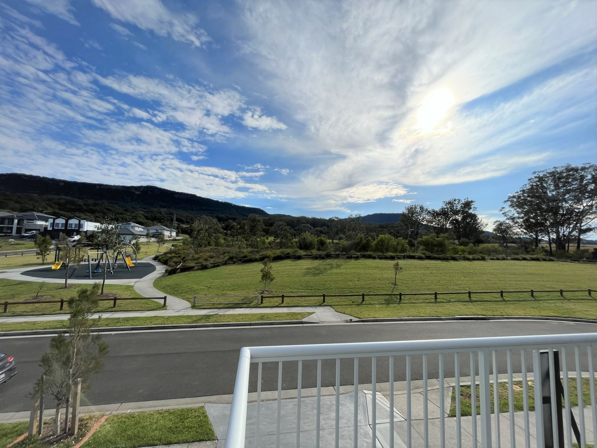 31 Saddleback Cres, KEMBLA GRANGE